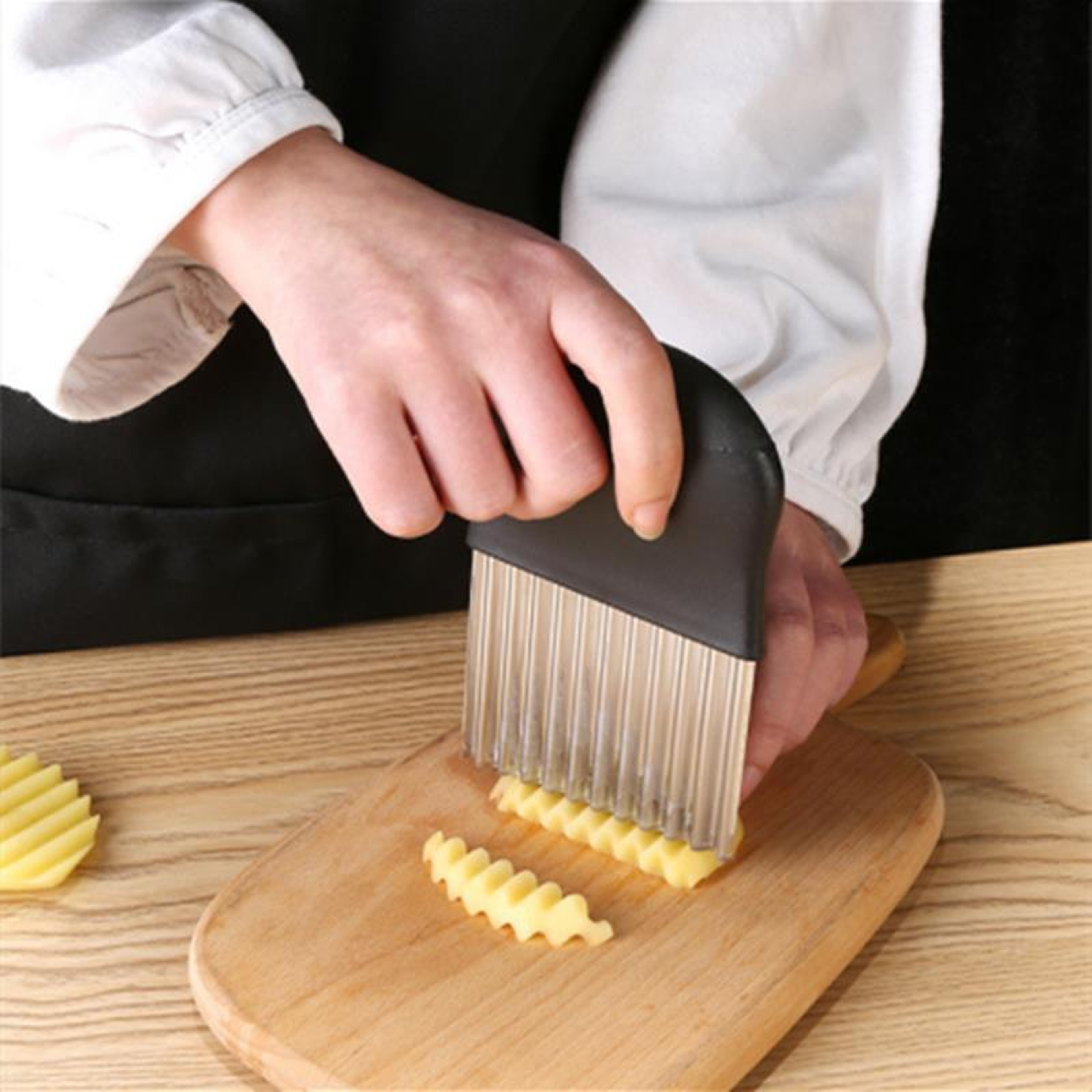 Stainless Steel Wavy Potato Slicer  Crinkle Cut French Fry Maker 4