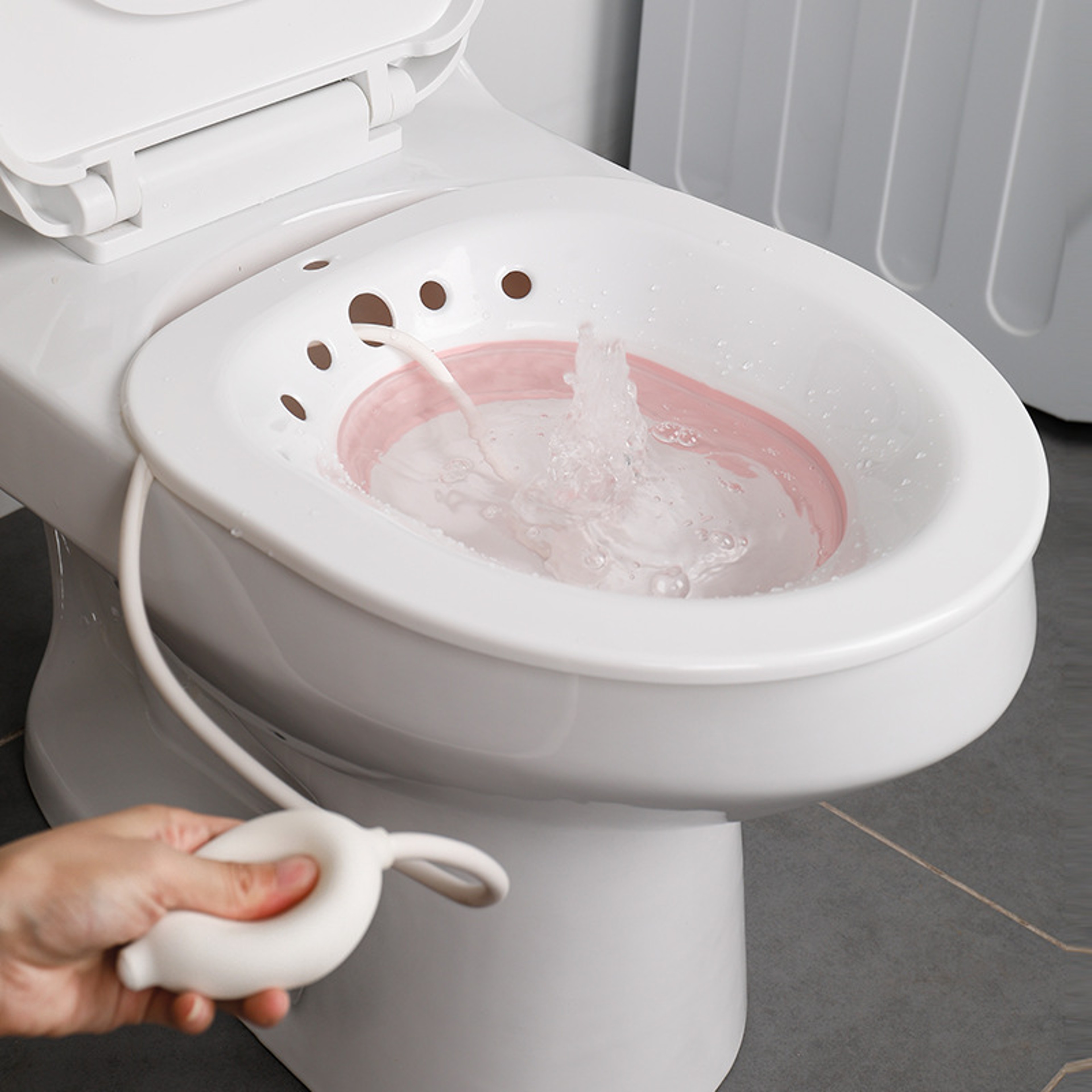 Portable Folding Bidet Bottle for Postpartum Care & perineal wash bottle – view 2