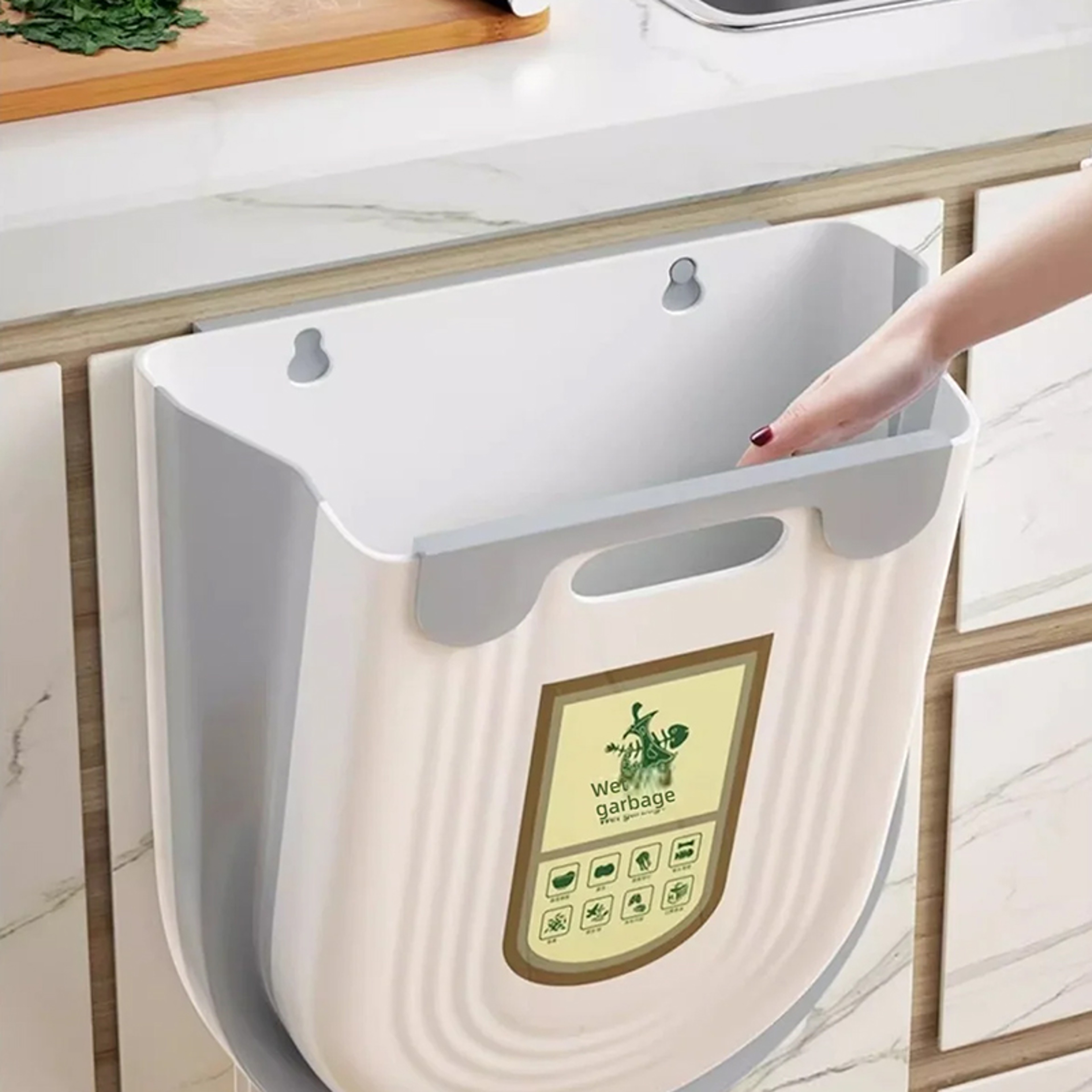 Space Saving Kitchen Hanging Trash Can Foldable Cabinet Door Waste Bin 2