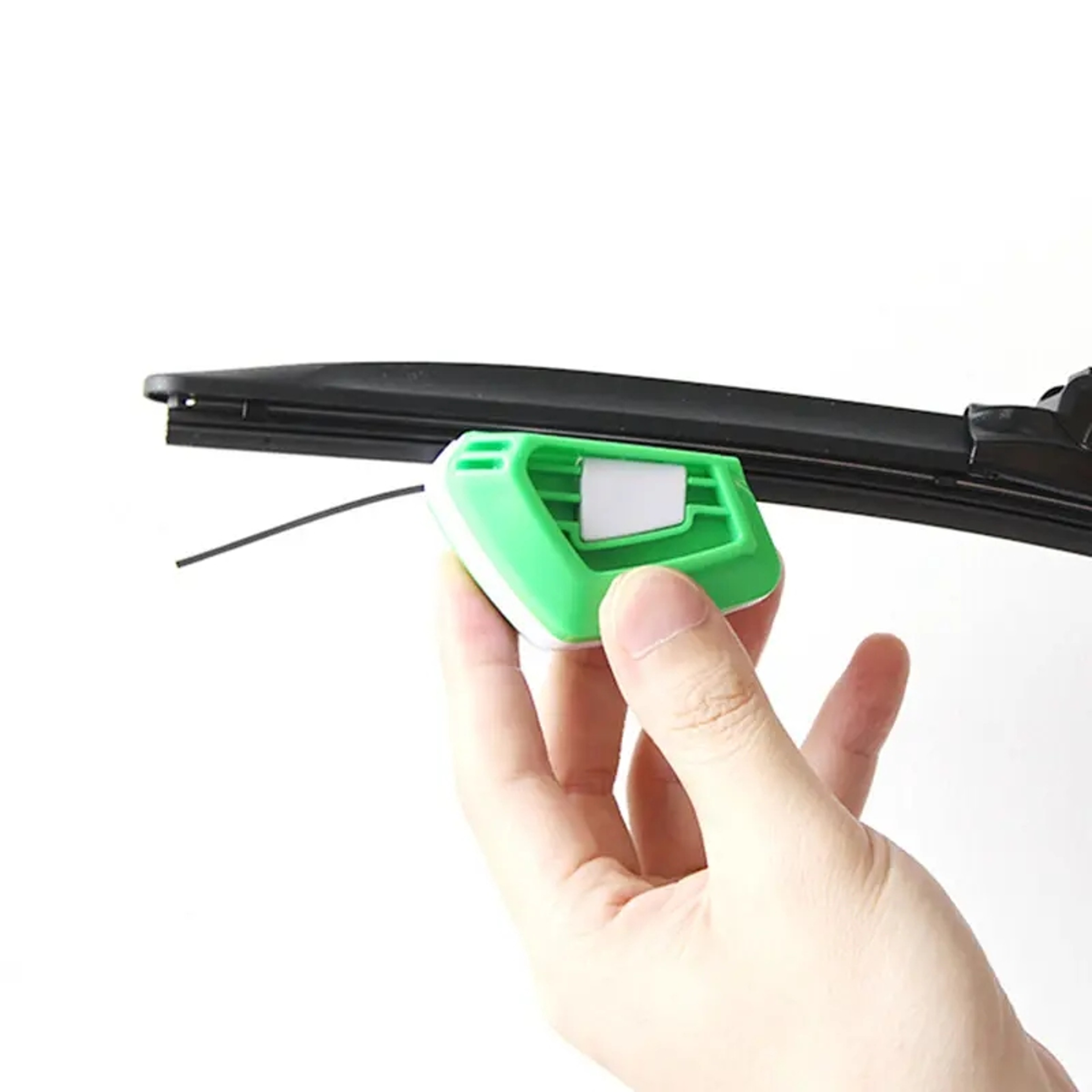Universal Wiper Blade Repair Tool Windshield Rubber Restorer & Cutter for Clear, Streak Free Driving – view 4