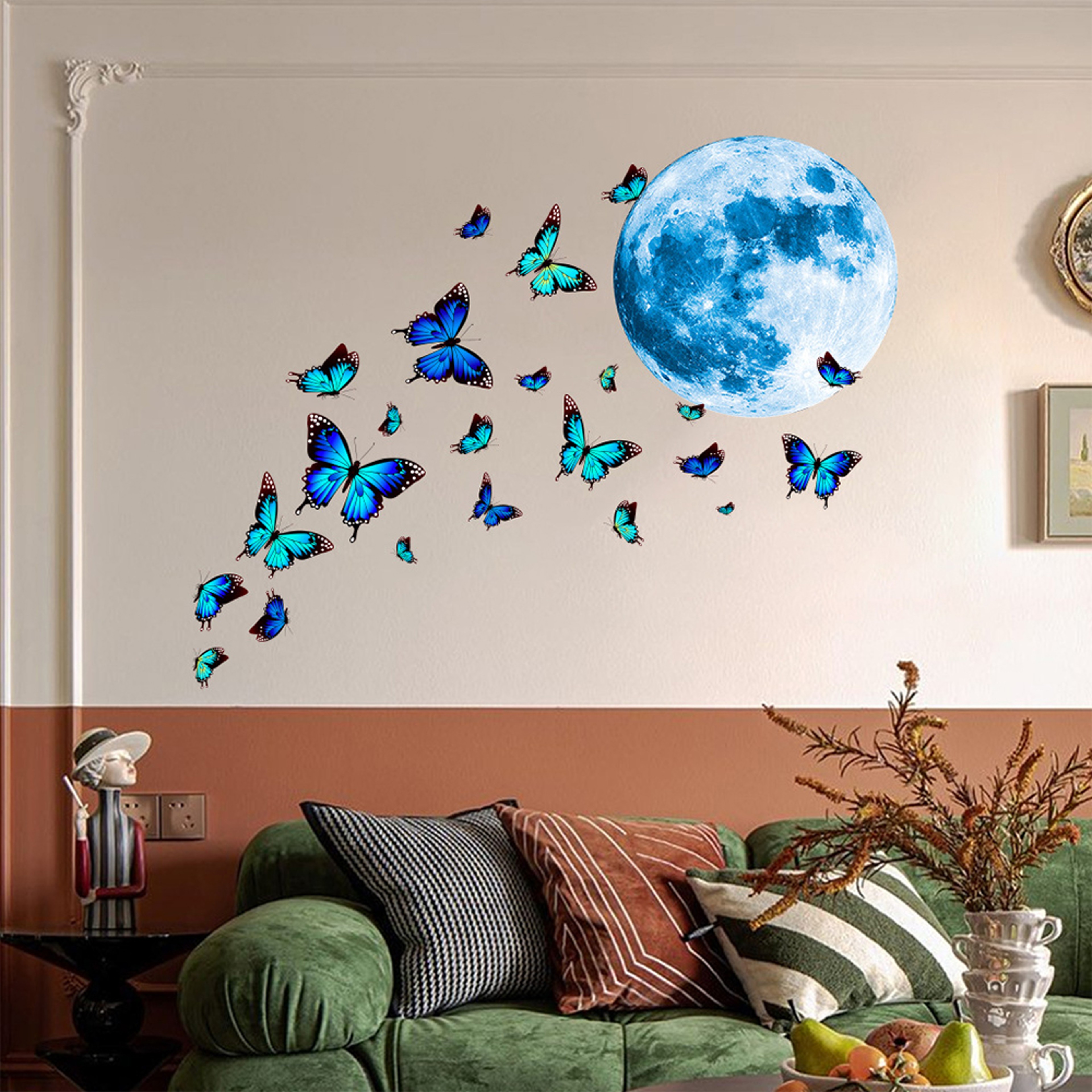 Glow in the Dark Wall Stickers Moon & Butterfly Luminous Bedroom Wall Decor Piece Set – view 4