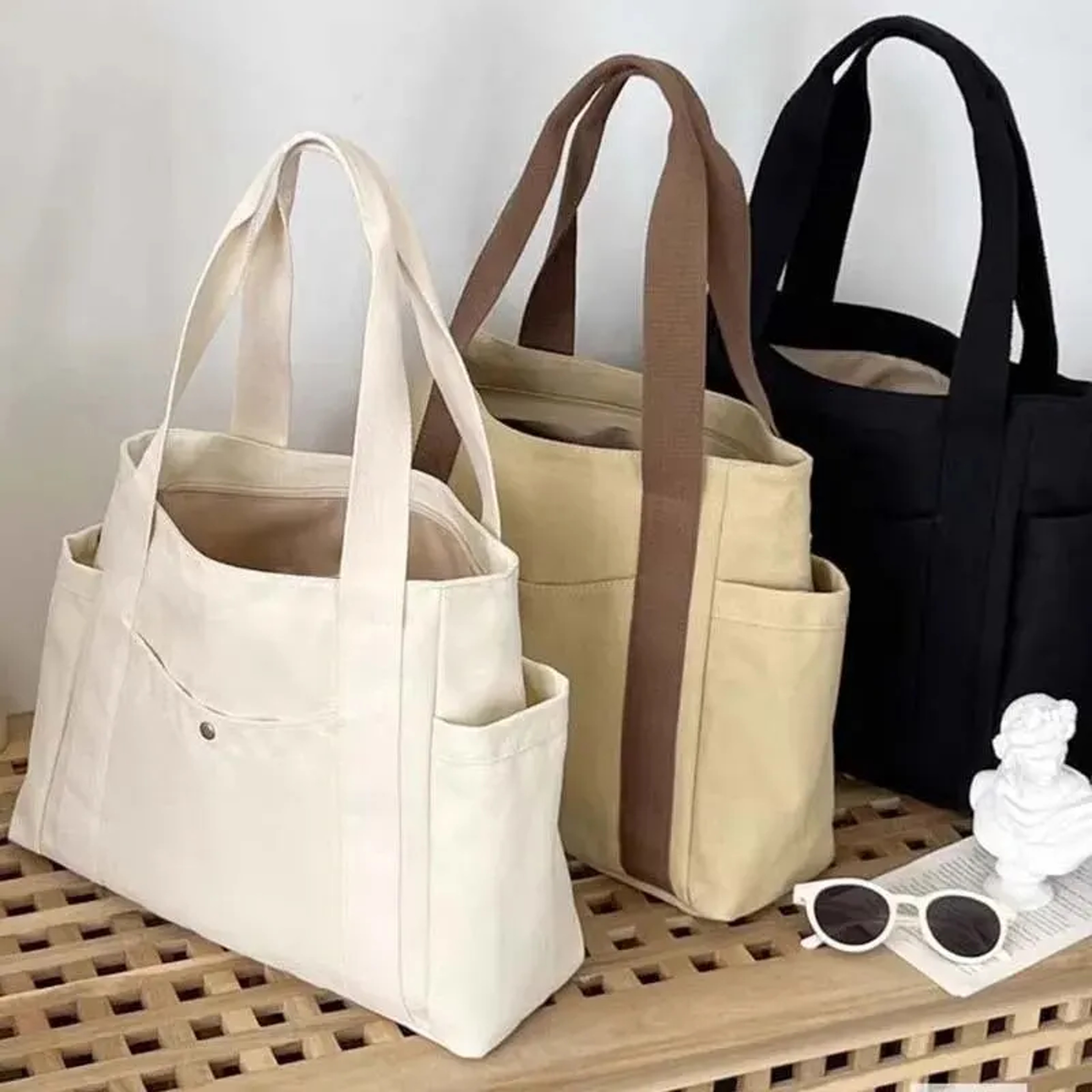 Large Capacity Canvas Tote Bag For Work School  Everyday Commuting 2