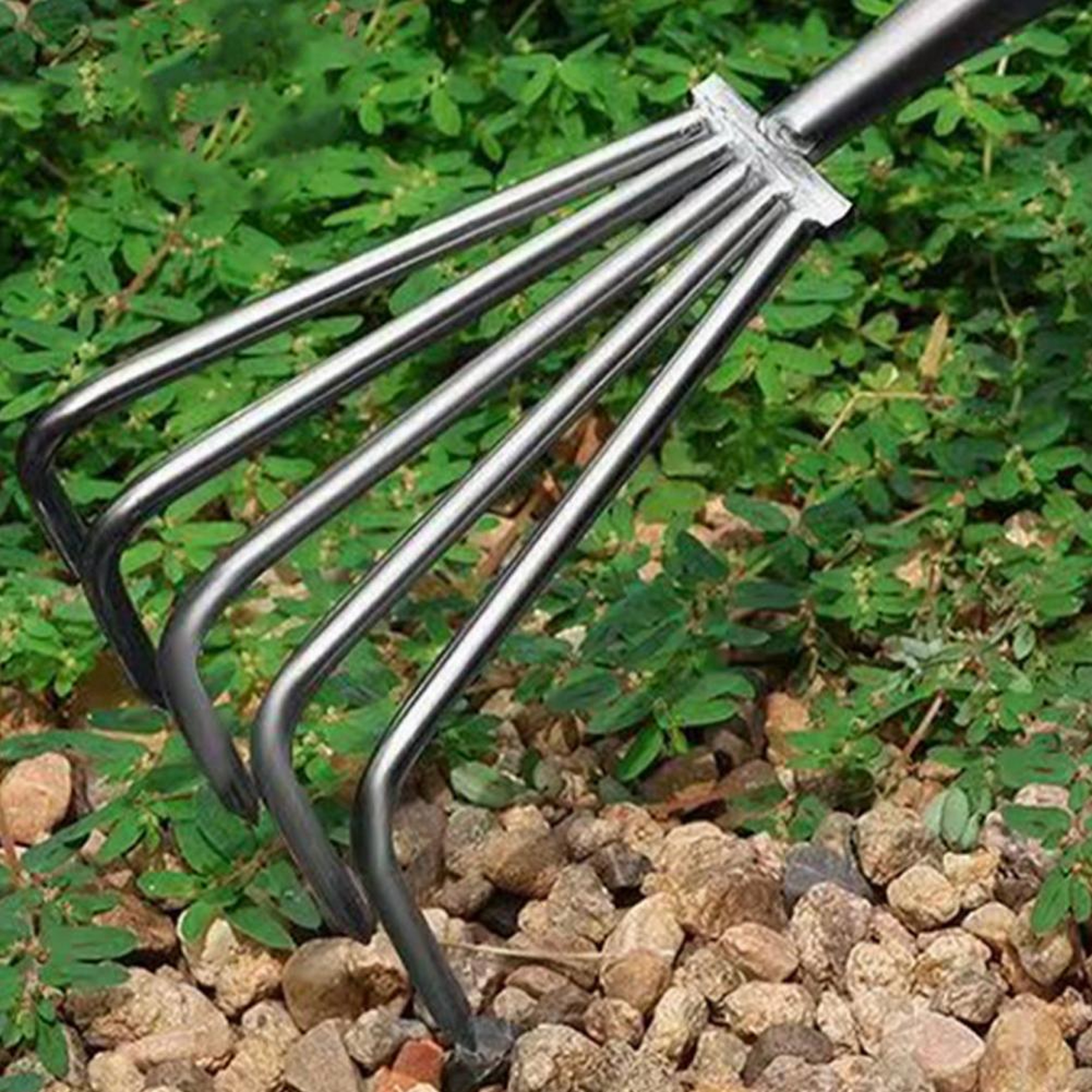 Stainless Steel Hand Rake Garden Cultivator For Soil Loosening 2