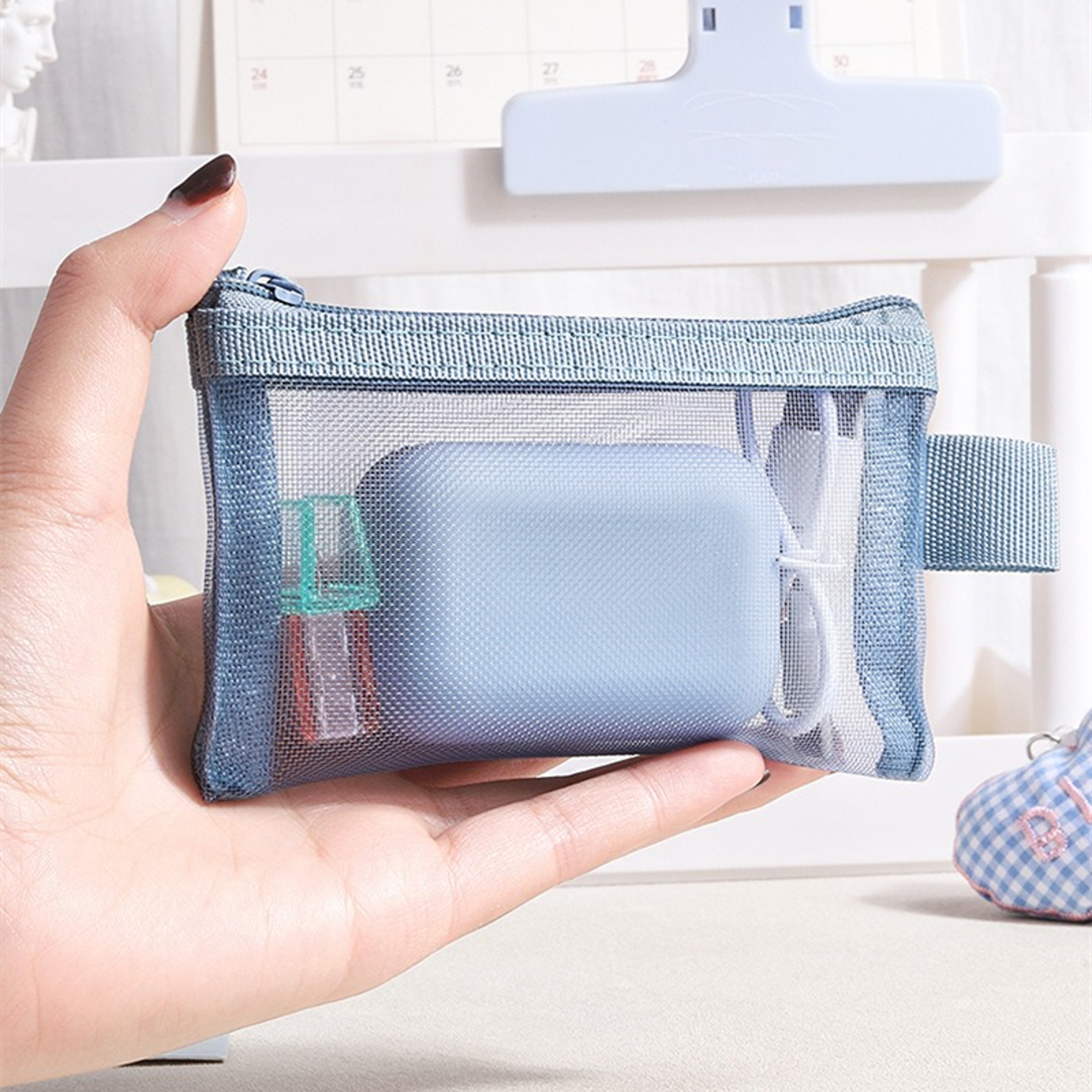 Mini Mesh Coin Purse Small Zipper Pouch and Travel Organizer for Cards Keys and Earbuds – view 6