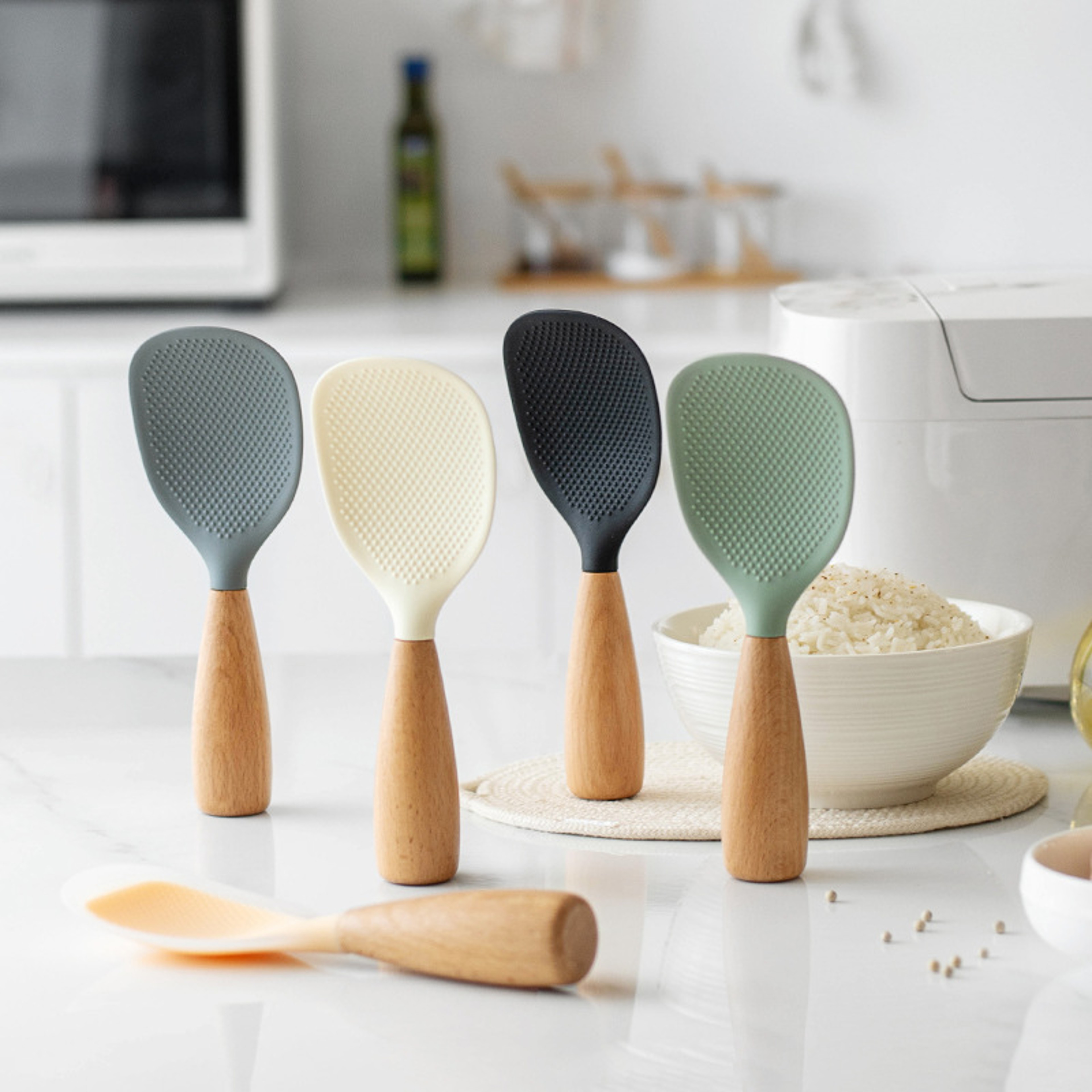 Wooden Handle Silicone Rice Spoon Non Stick Rice Paddle for Rice Cooker – view 1