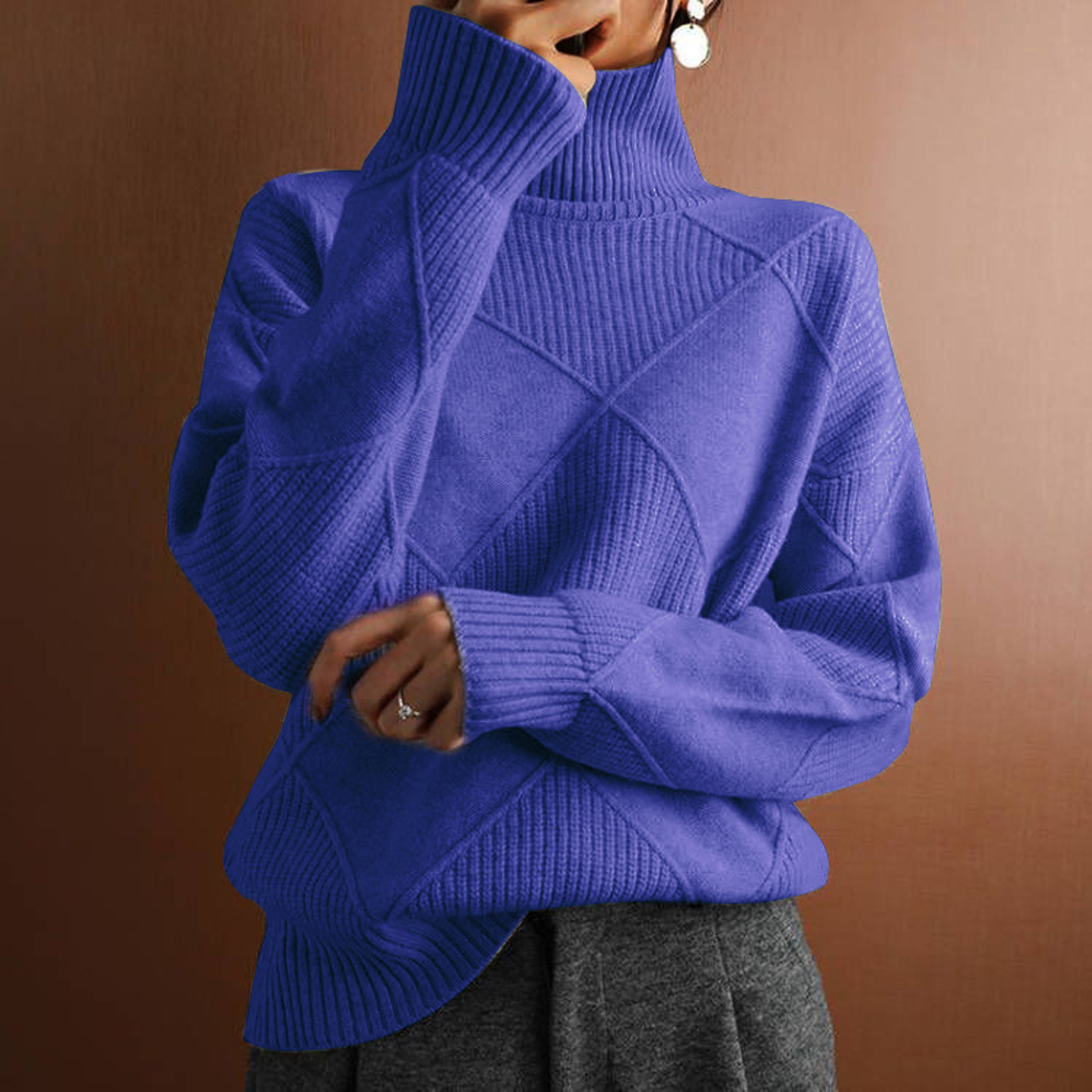 Women's Slim Fit Turtleneck Sweater with Long Sleeves – view 18