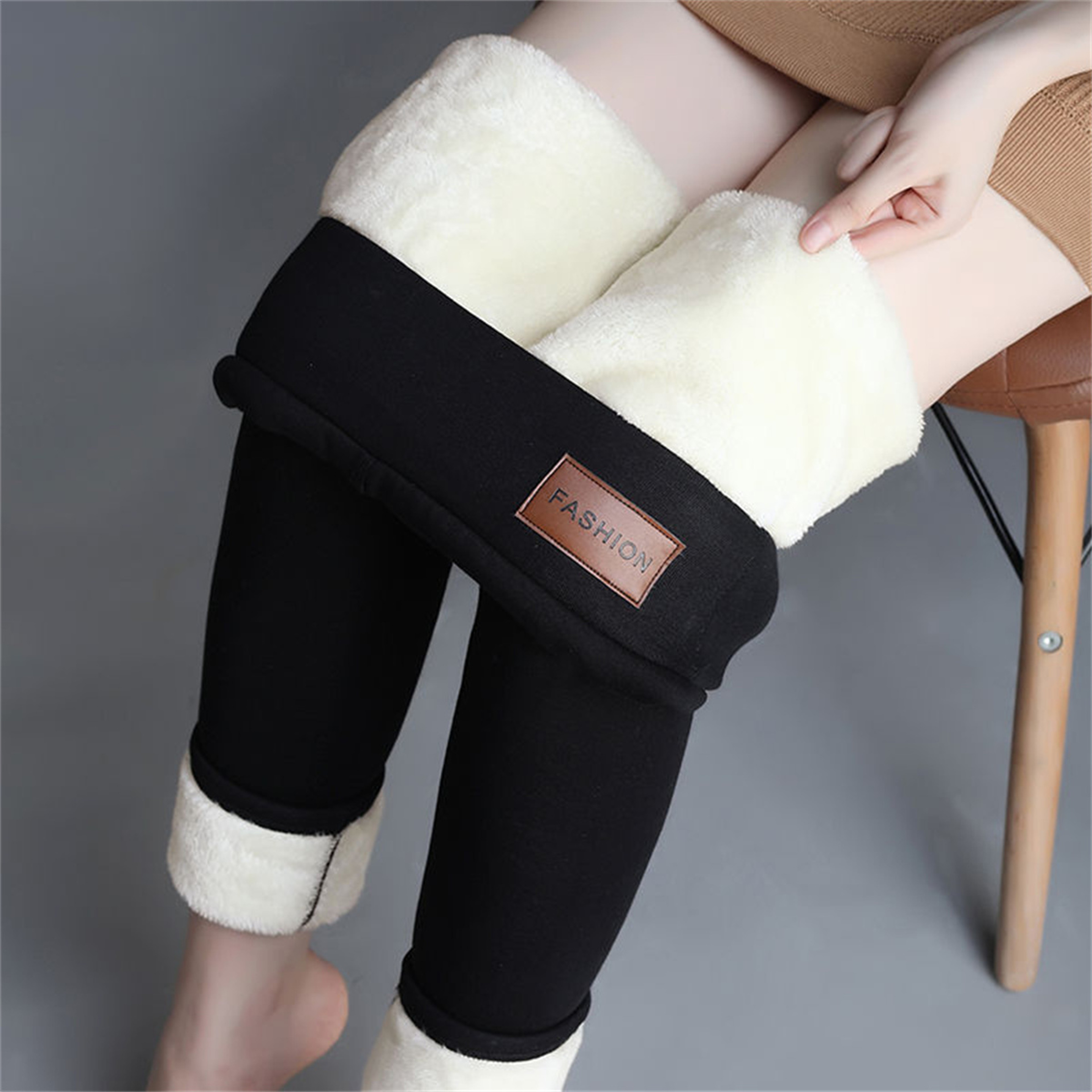 Women's Winter Fleece-Lined Leggings High-Waisted Stretchy Thermal Pants with Pockets – view 9