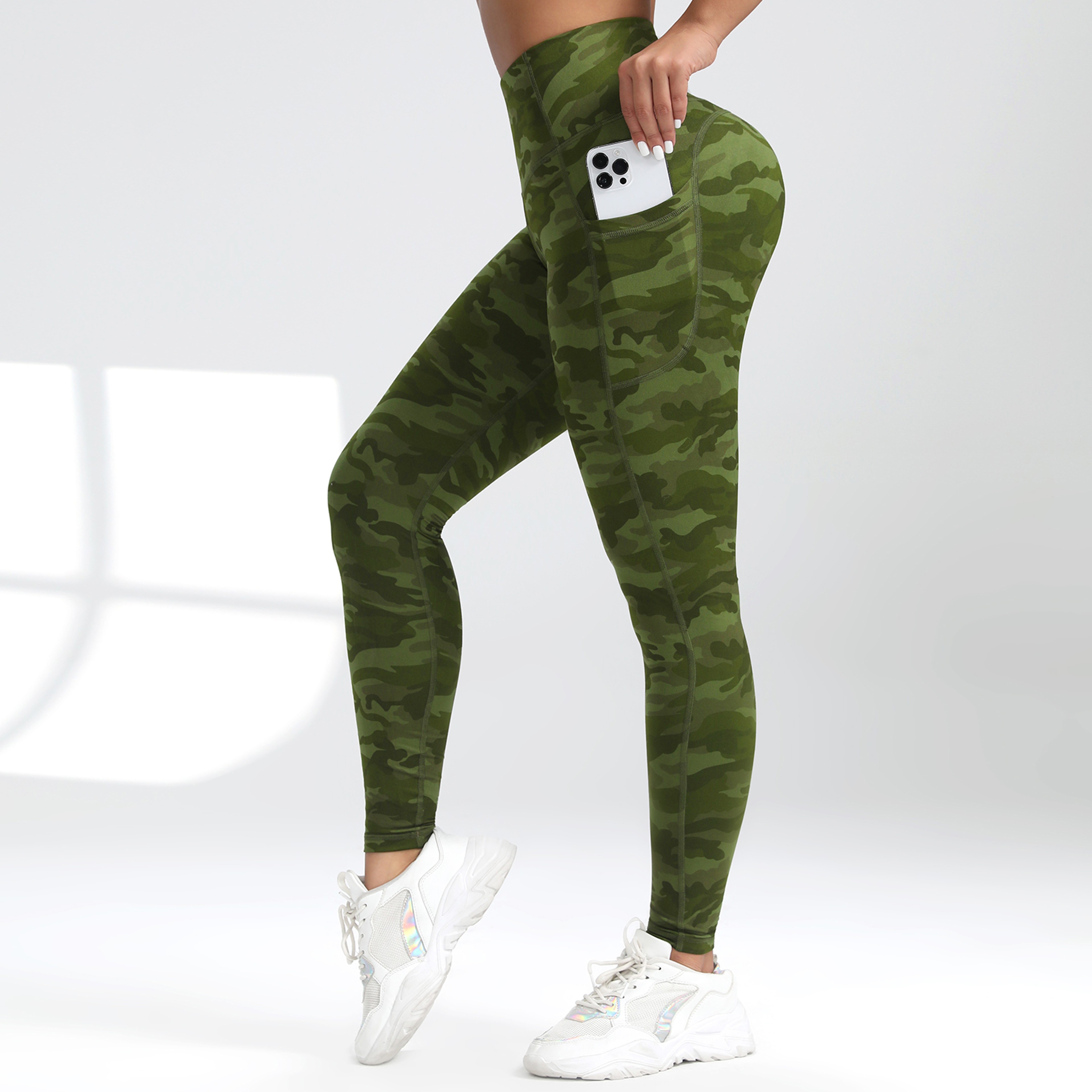 Women's High Waist Camouflage Print Leggings with Pockets for Workouts – view 2