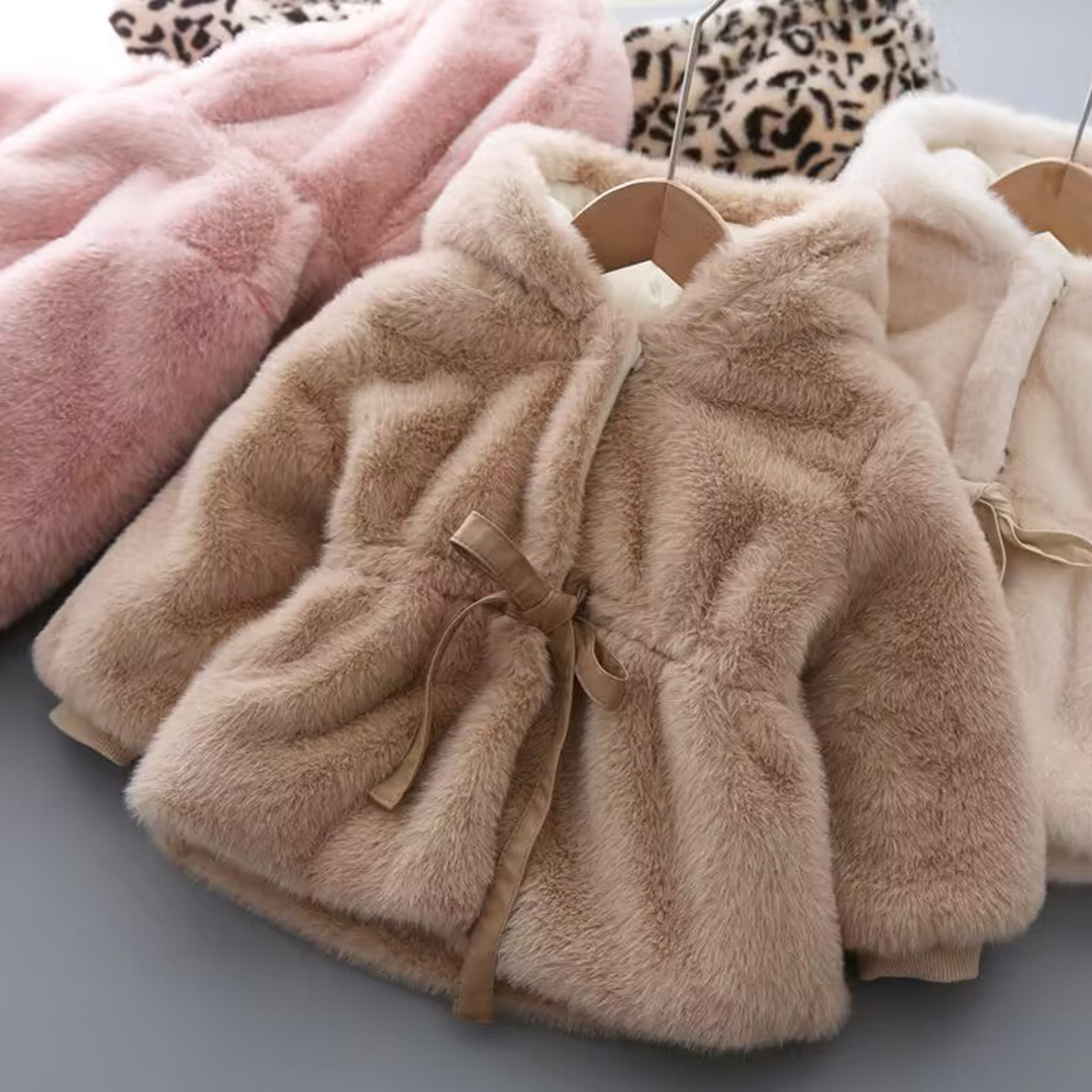 Super Warm Winter Girls Coat Mink Fur Padded, Thickened Hooded Coats Long Sleeve, Baby Kids Children Jacket Plush – view 3