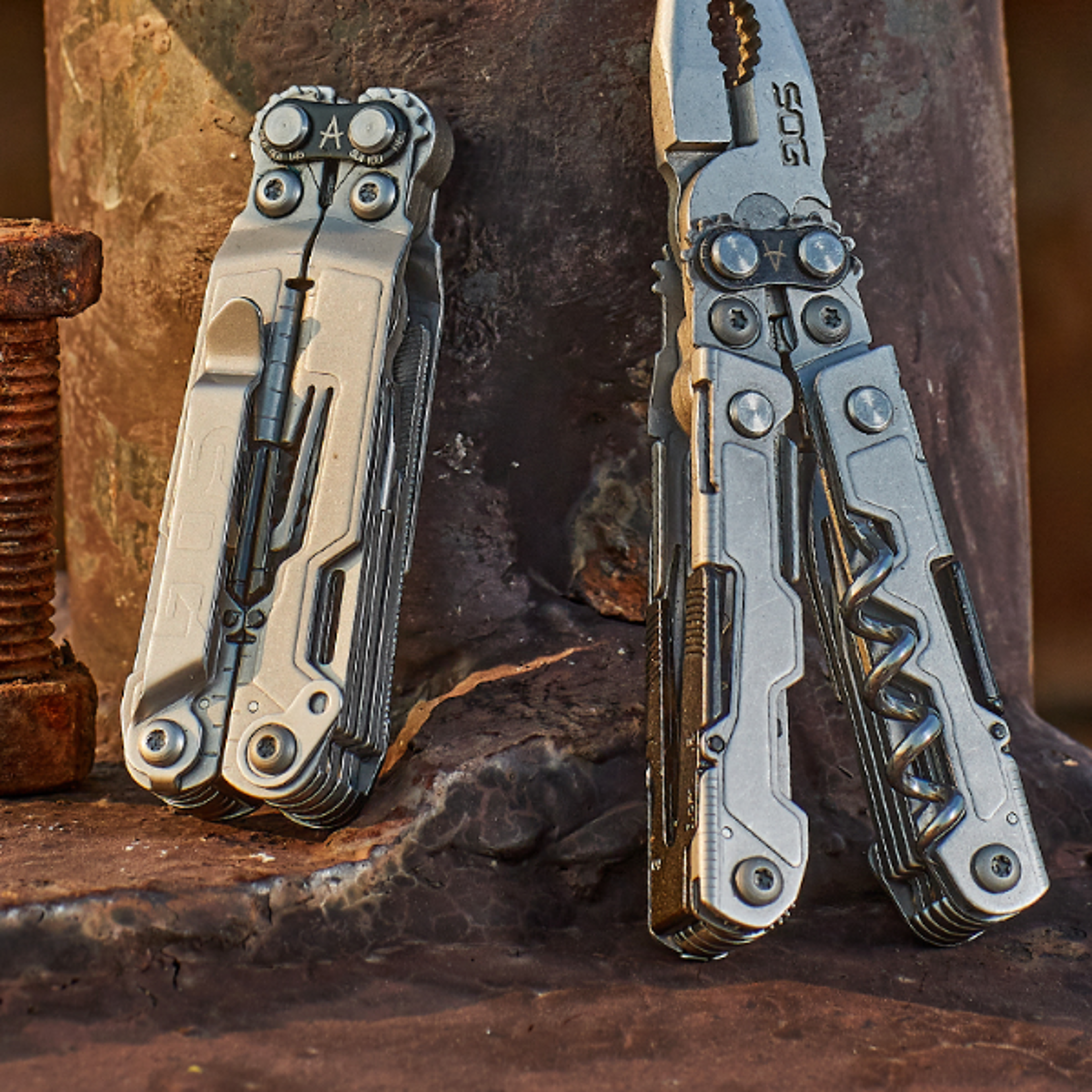 SOG 19 in 1 PowerLitre Folding Pliers Knife EDC Mini MultiTools Pocket Scissor Portable Outdoor Su