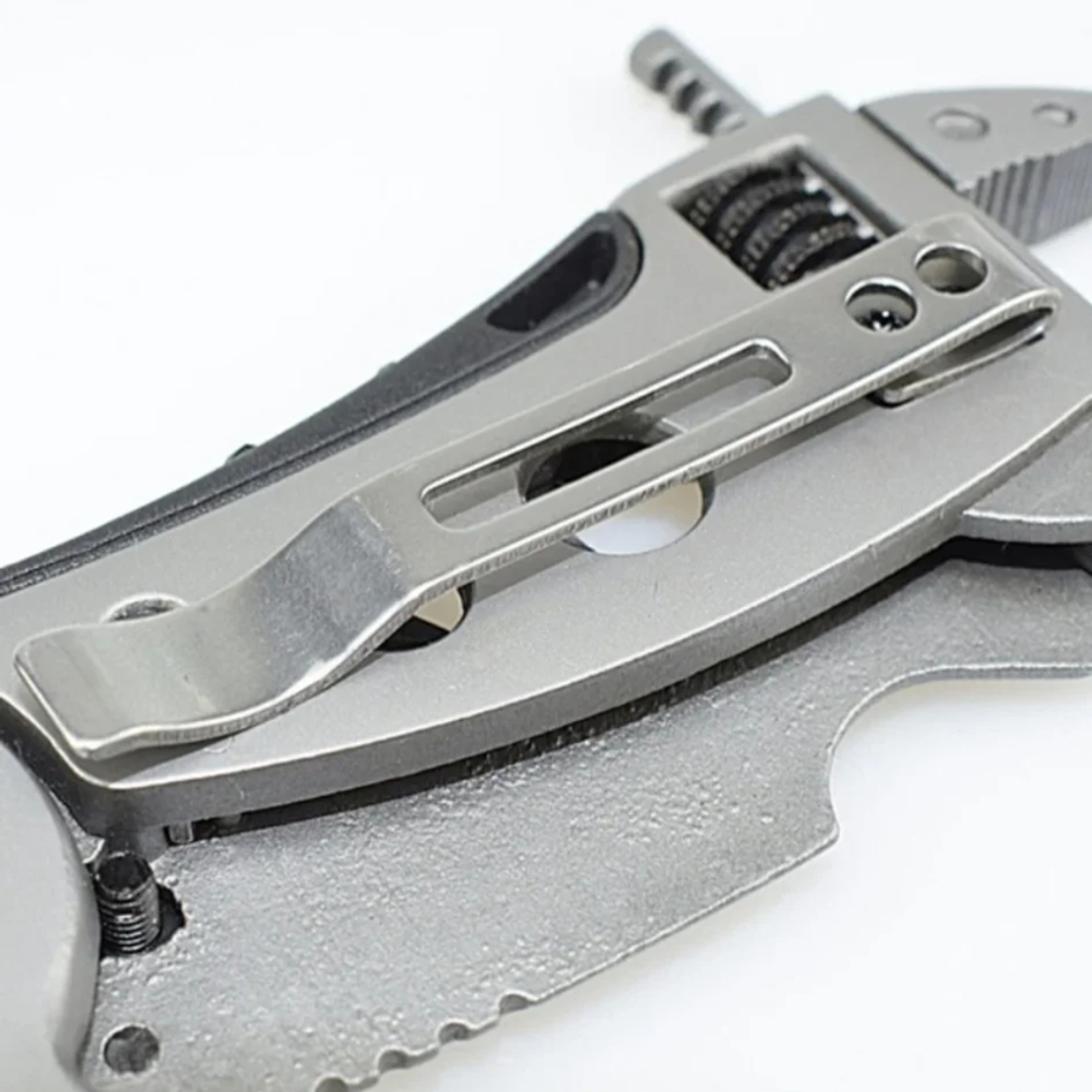 Multi Tool Survival Knife Set Adjustable Wrench Knife Pliers Wire Cutter For Emergency And Outdoor  5