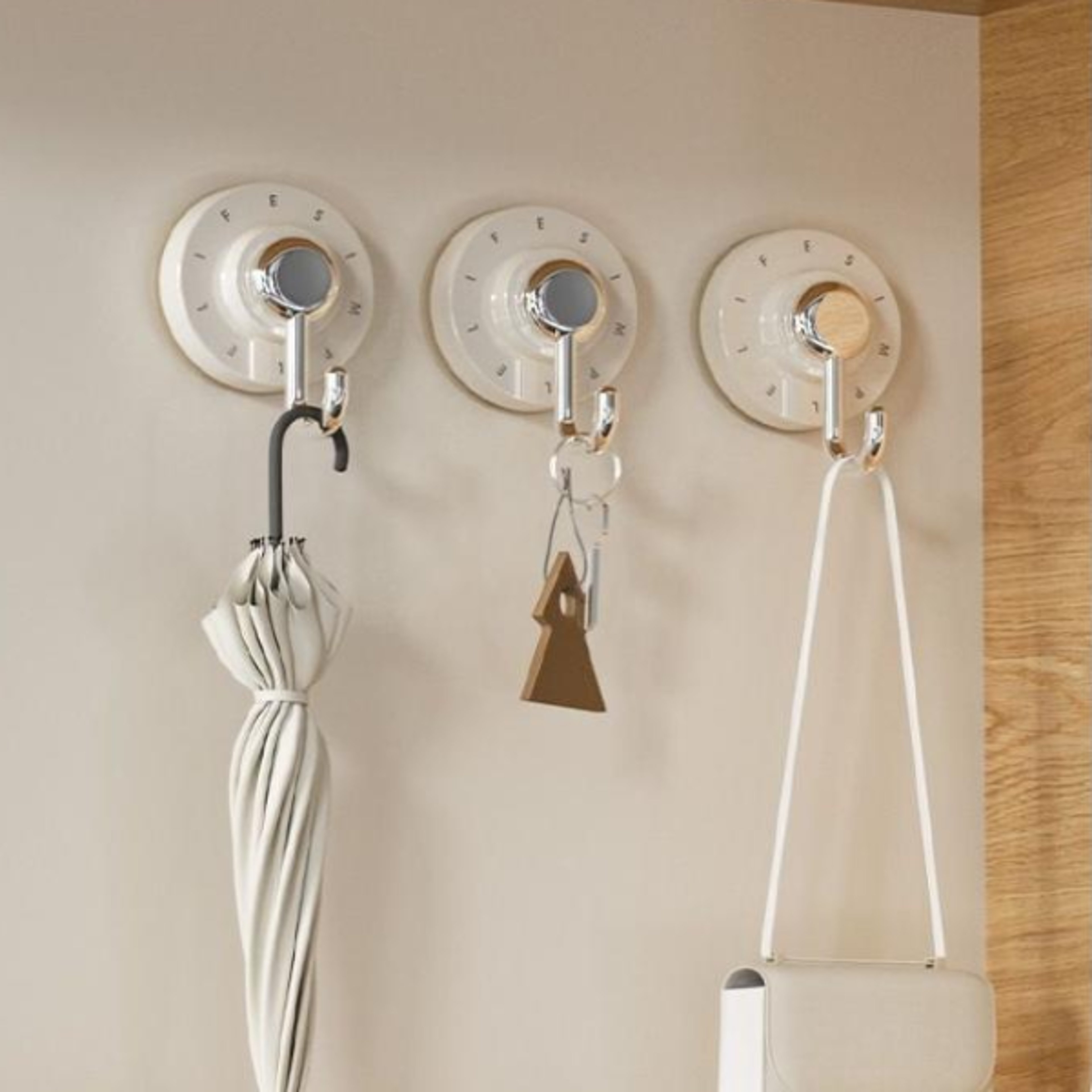 QTG331Waterproof Rotating Suction Hooks For Bathroom Kitchen Strong Adhesive Wall Organizer