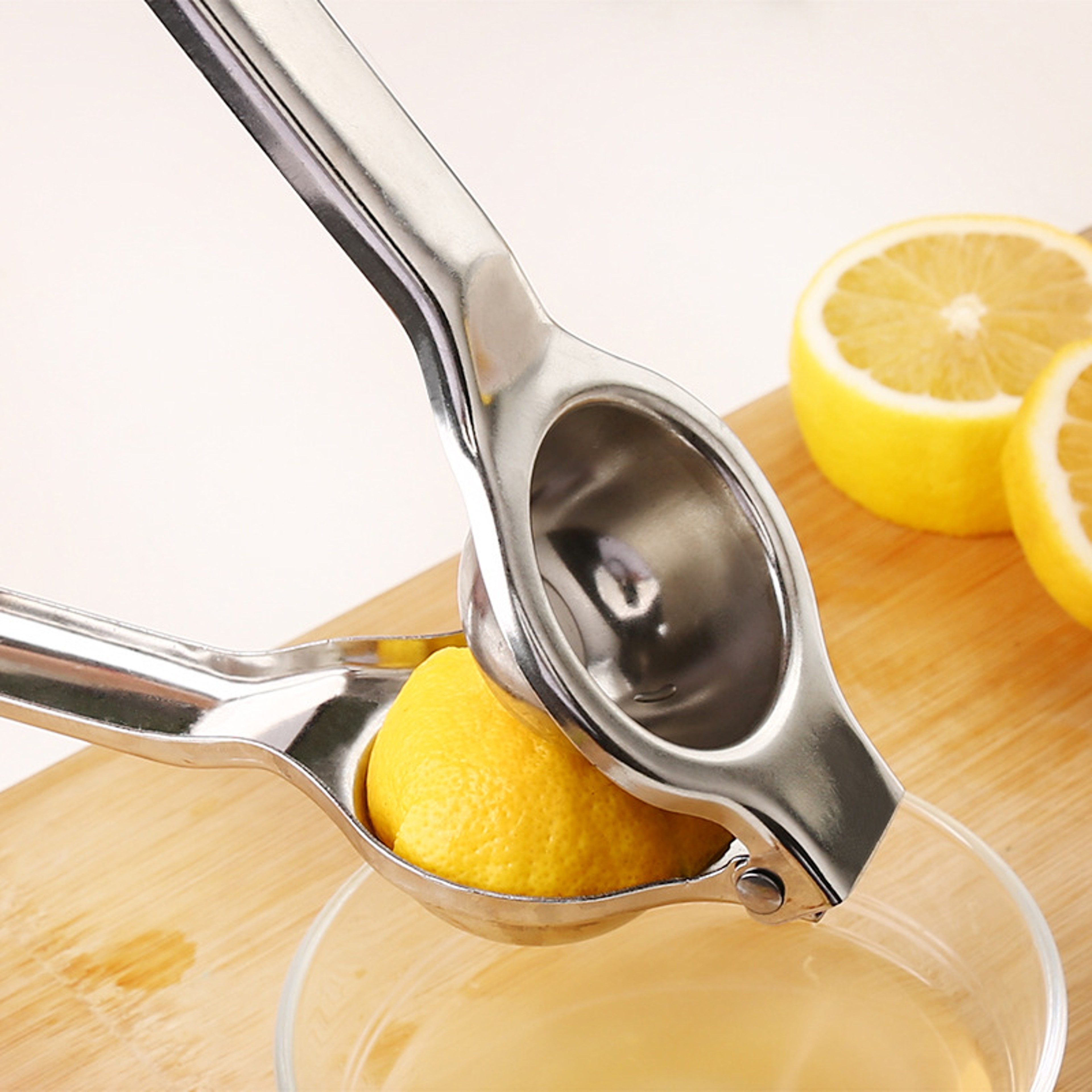Stainless Steel Lemon Squeezer Manual Citrus Juicer Press 2