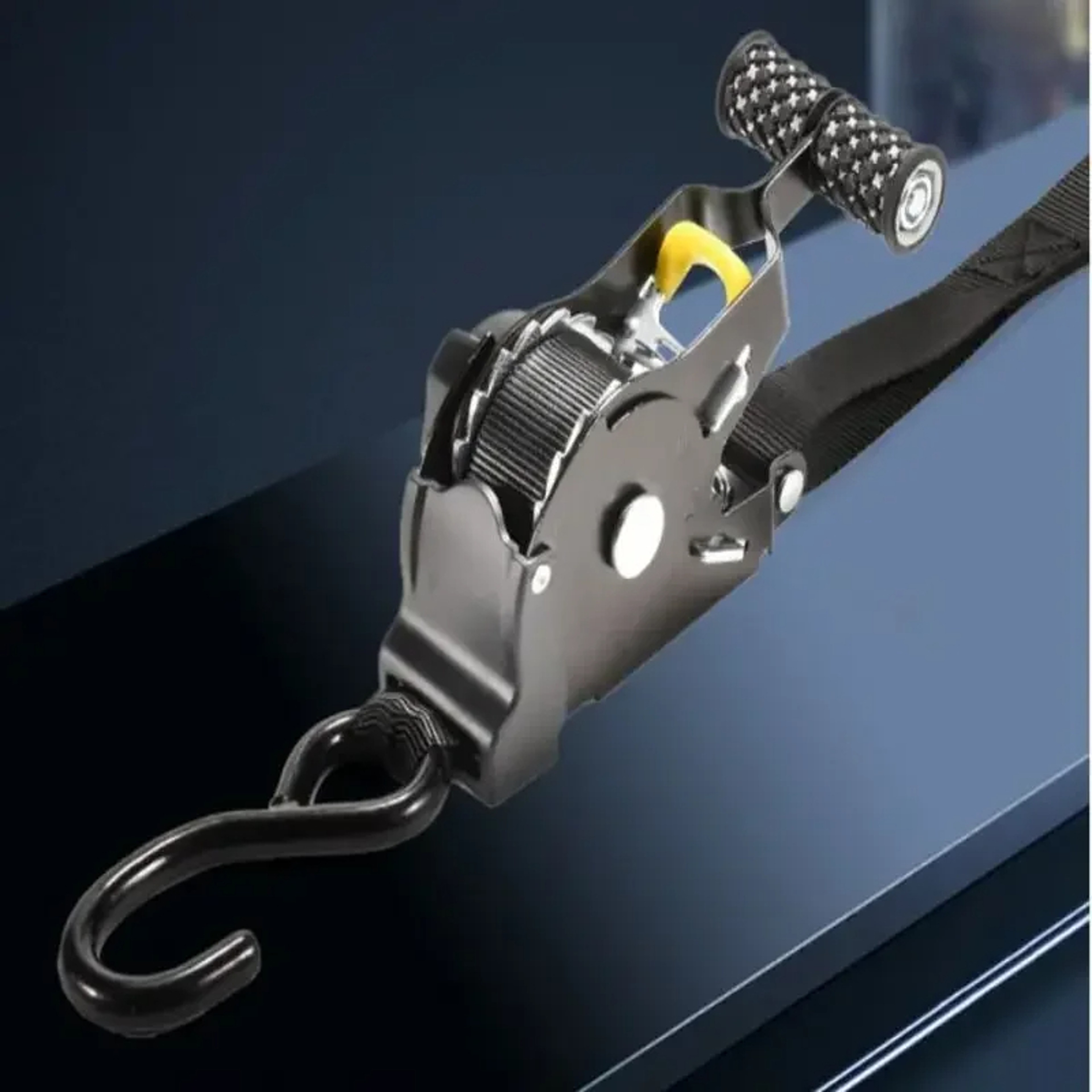 Auto Retractable Ratchet Straps For Cargo Motorcycle And Car Tie Down 1