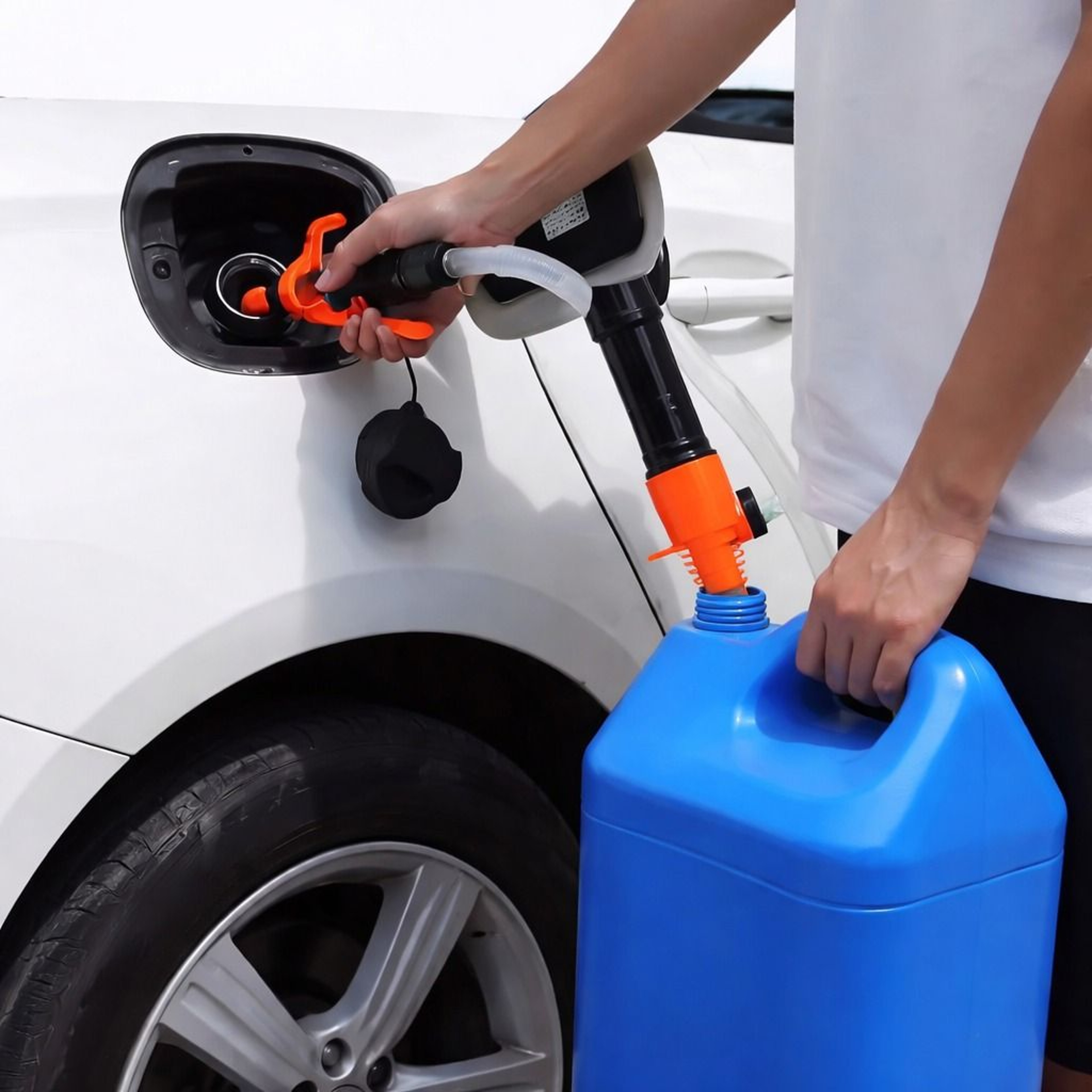 Battery Powered Electric Fuel Transfer Pump For Gas Oil  Liquid  Portable And Efficient Pumping Sol 0