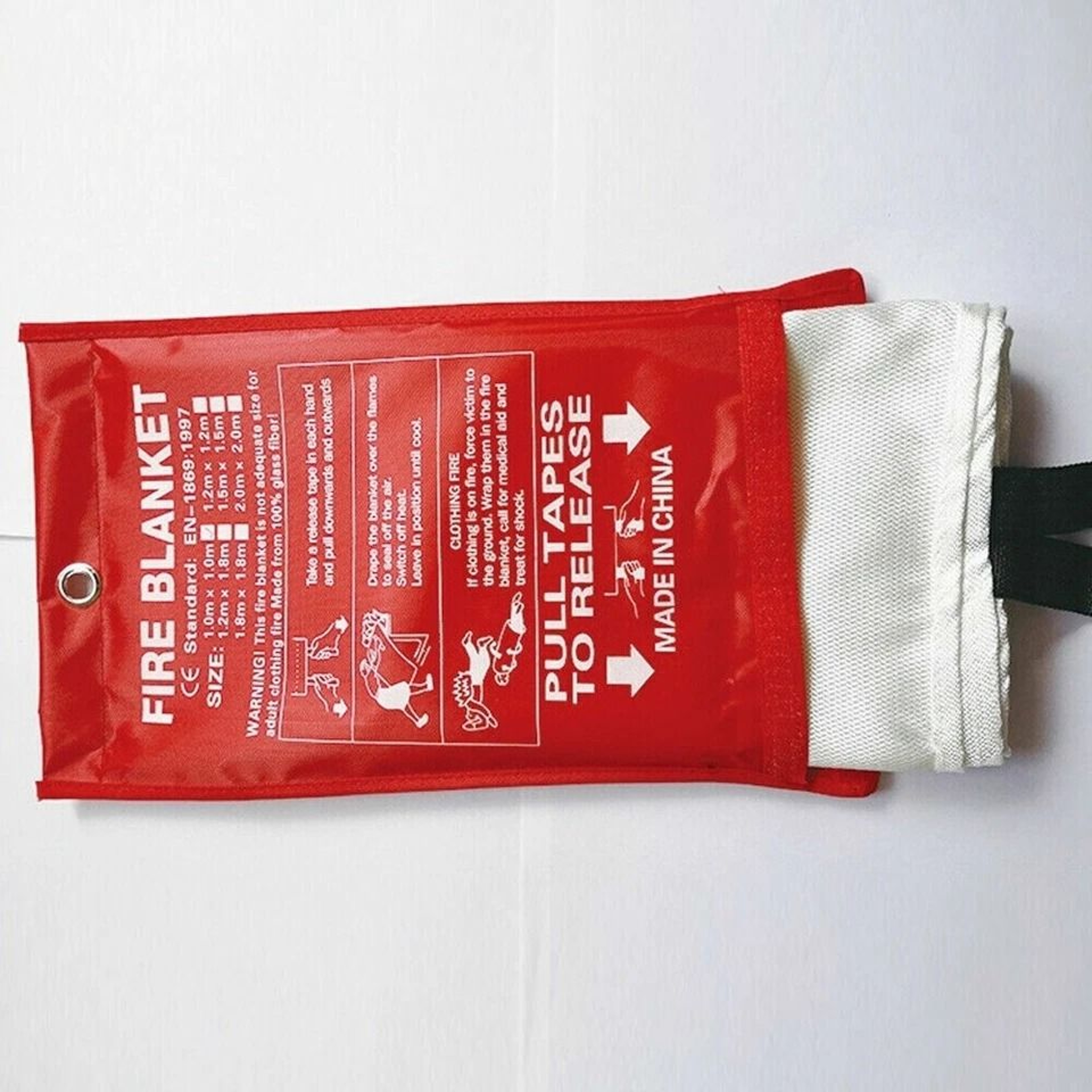 Emergency Fire Blanket Fiberglass Fire Retardant Blanket For Home Kitchen Grill And Outdoor Use 1