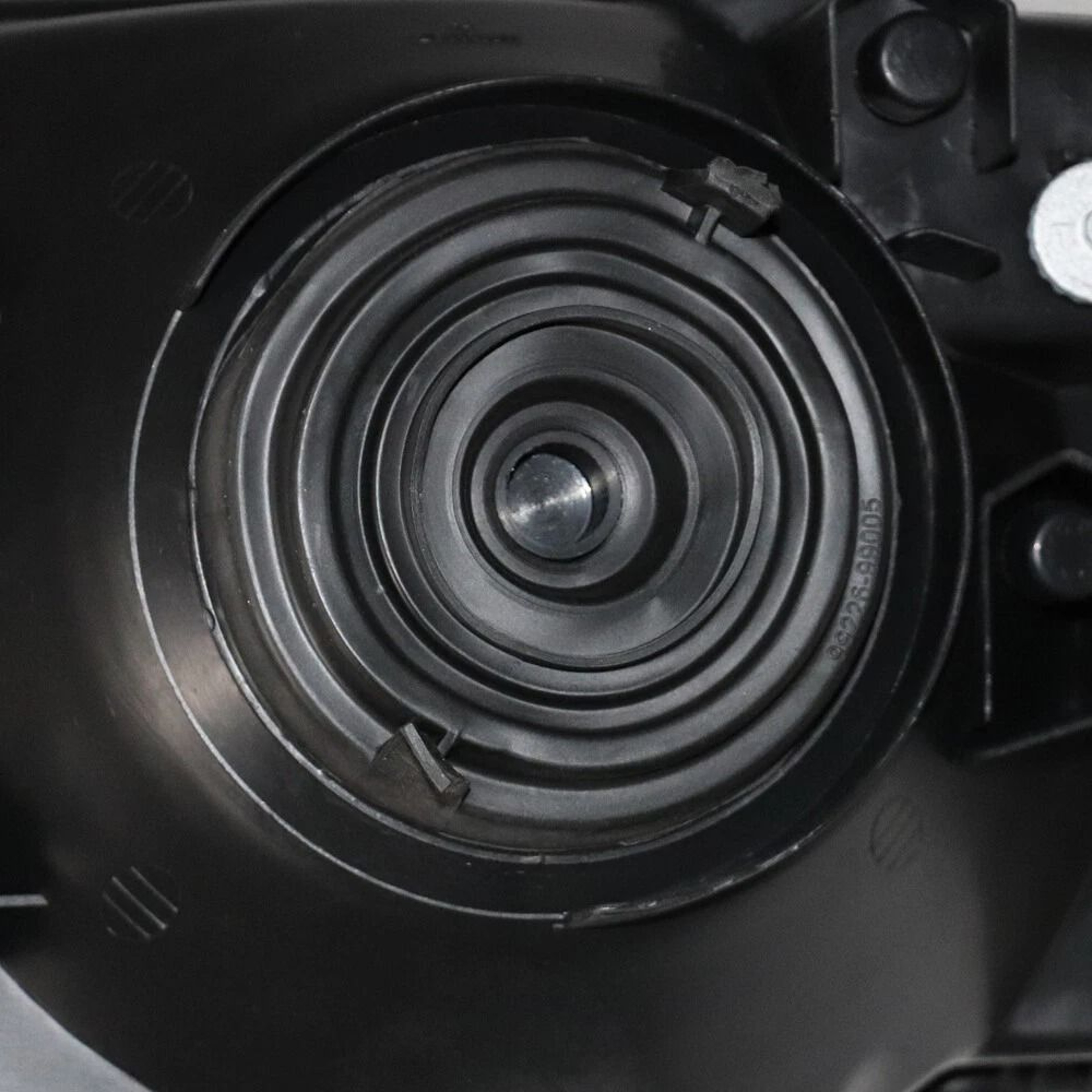 Right Passenger Headlight Assembly For Mitsubishi Pajero Montero 7