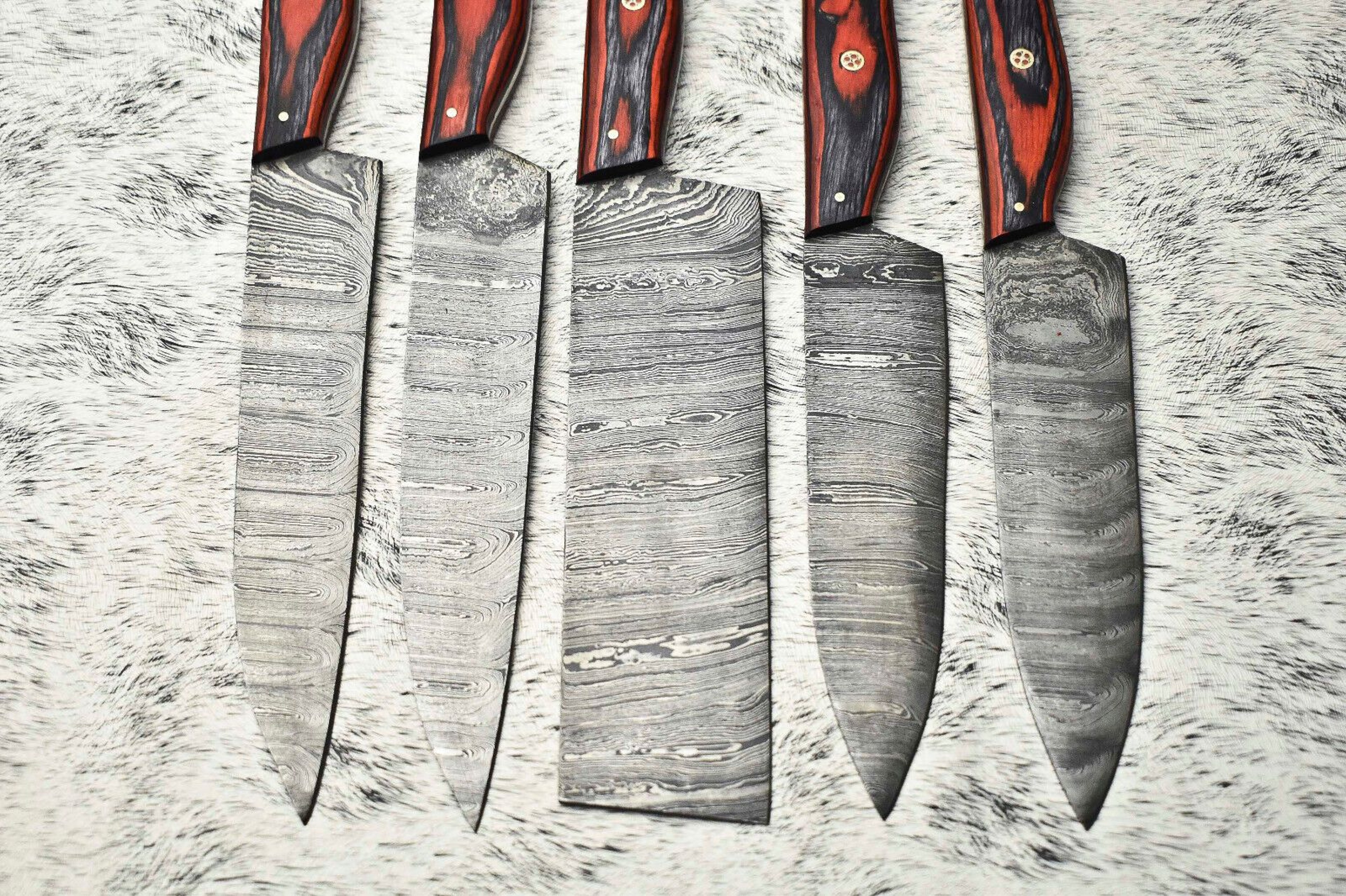 Elite Handmade Damascus Steel Knife Set  5 Custom Hammered Chef Knives 3