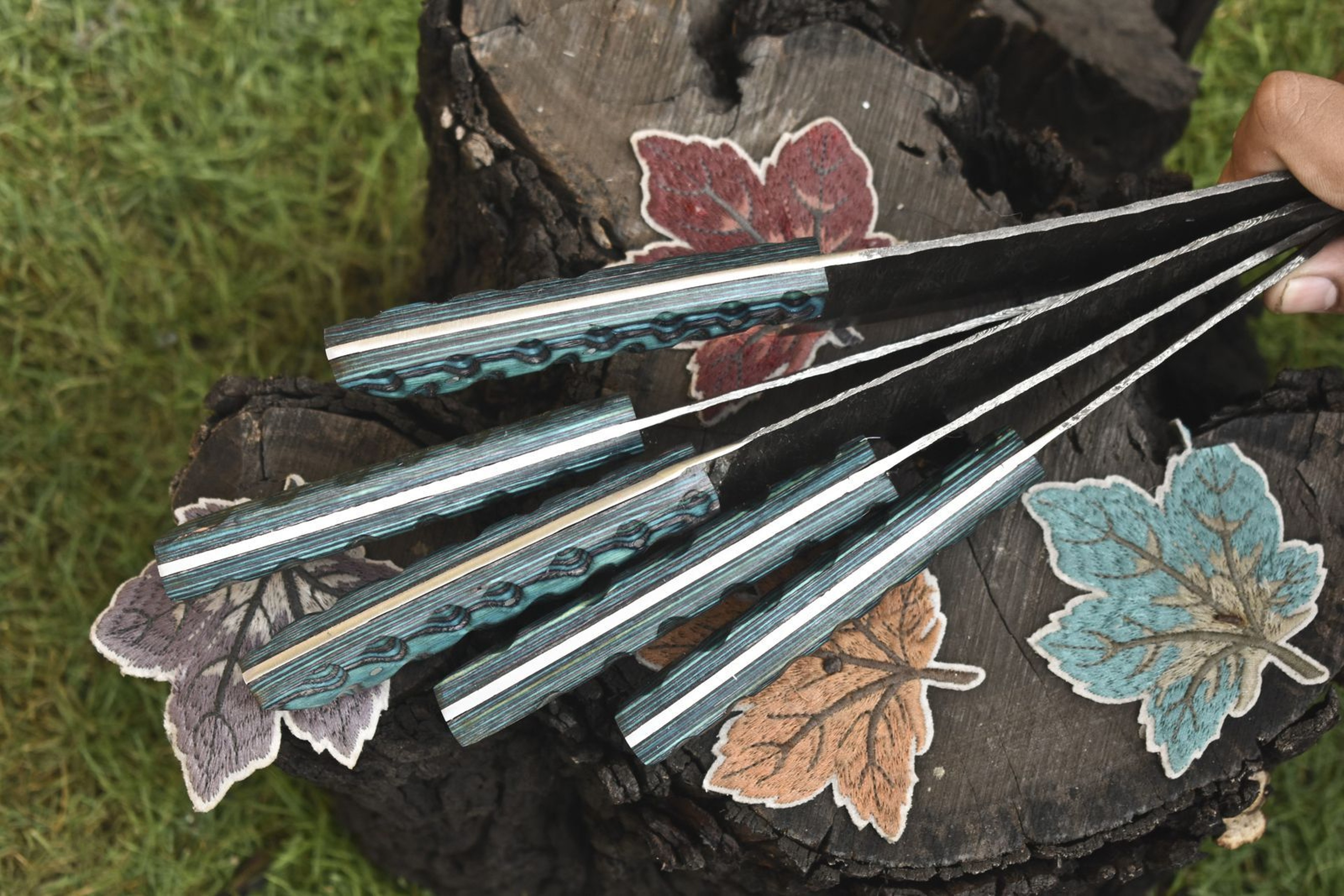 Forged Damascus Steel Chef Knives  5Piece Twist Pattern Hardwood Set 1