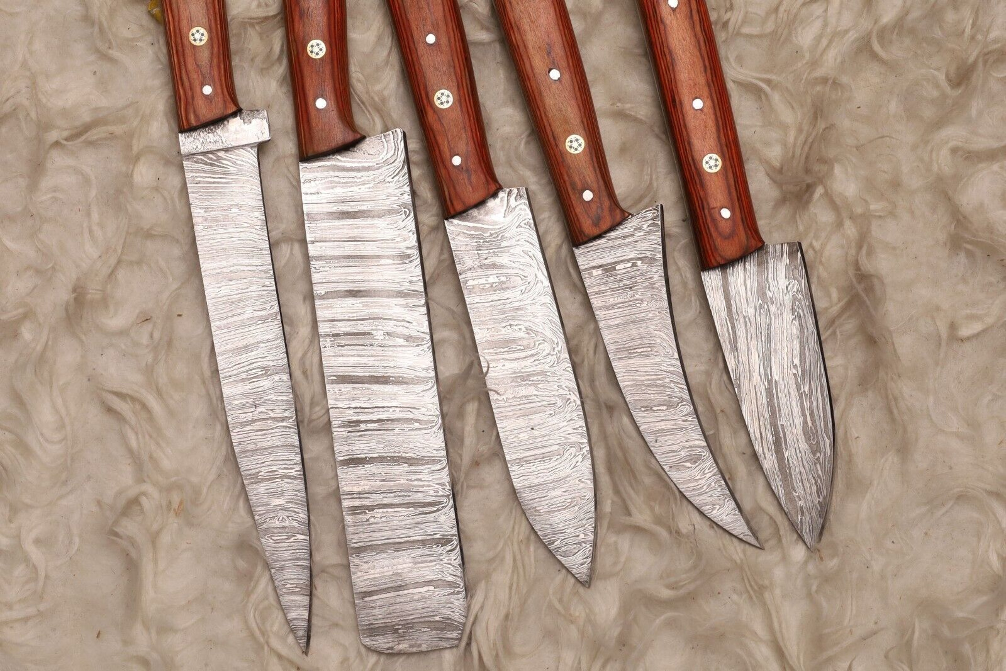 Custom Handmade 5 Pcs Damascus Steel Knife Set  Durable Chef Knives 2