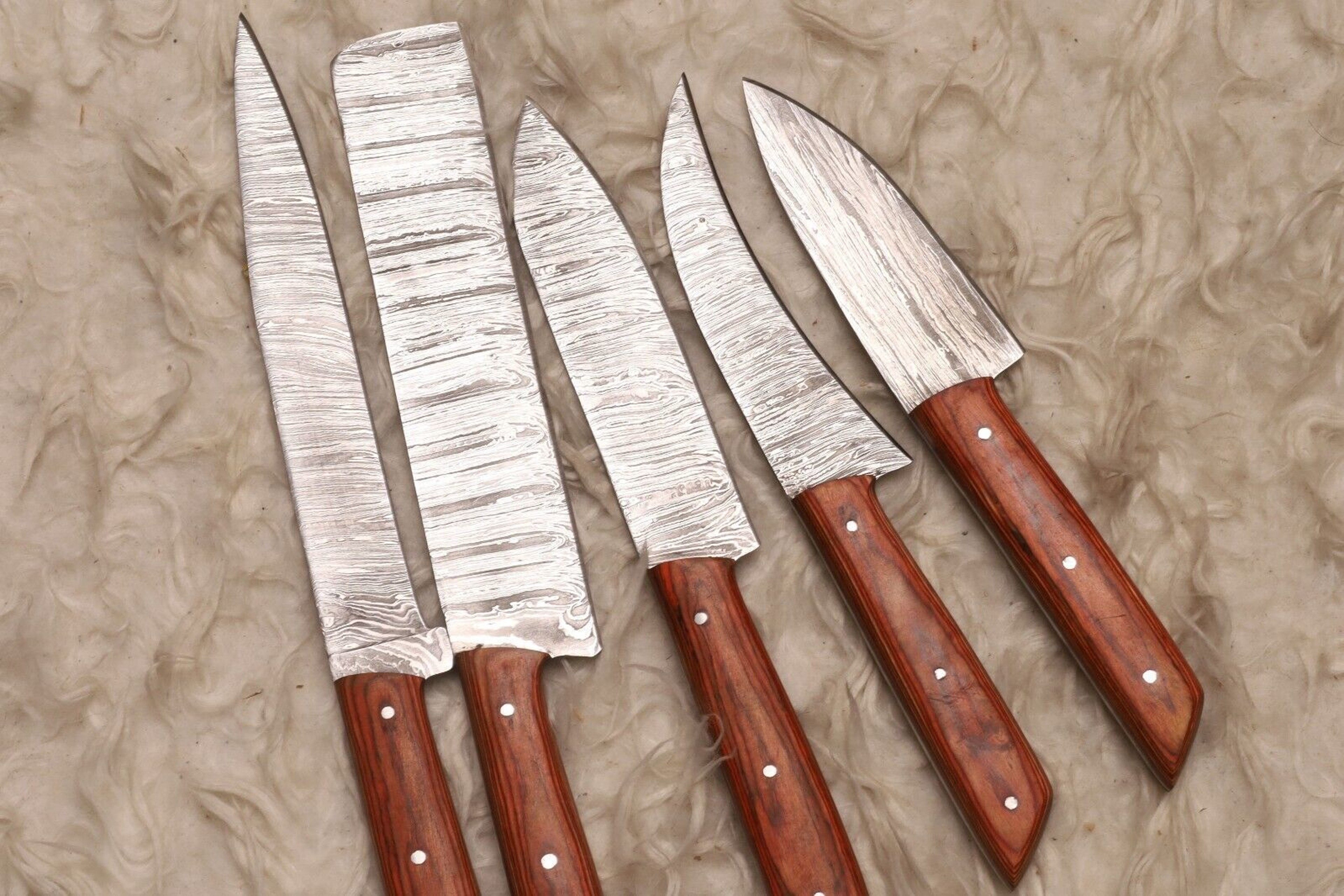 Custom Handmade 5 Pcs Damascus Steel Knife Set  Durable Chef Knives 3
