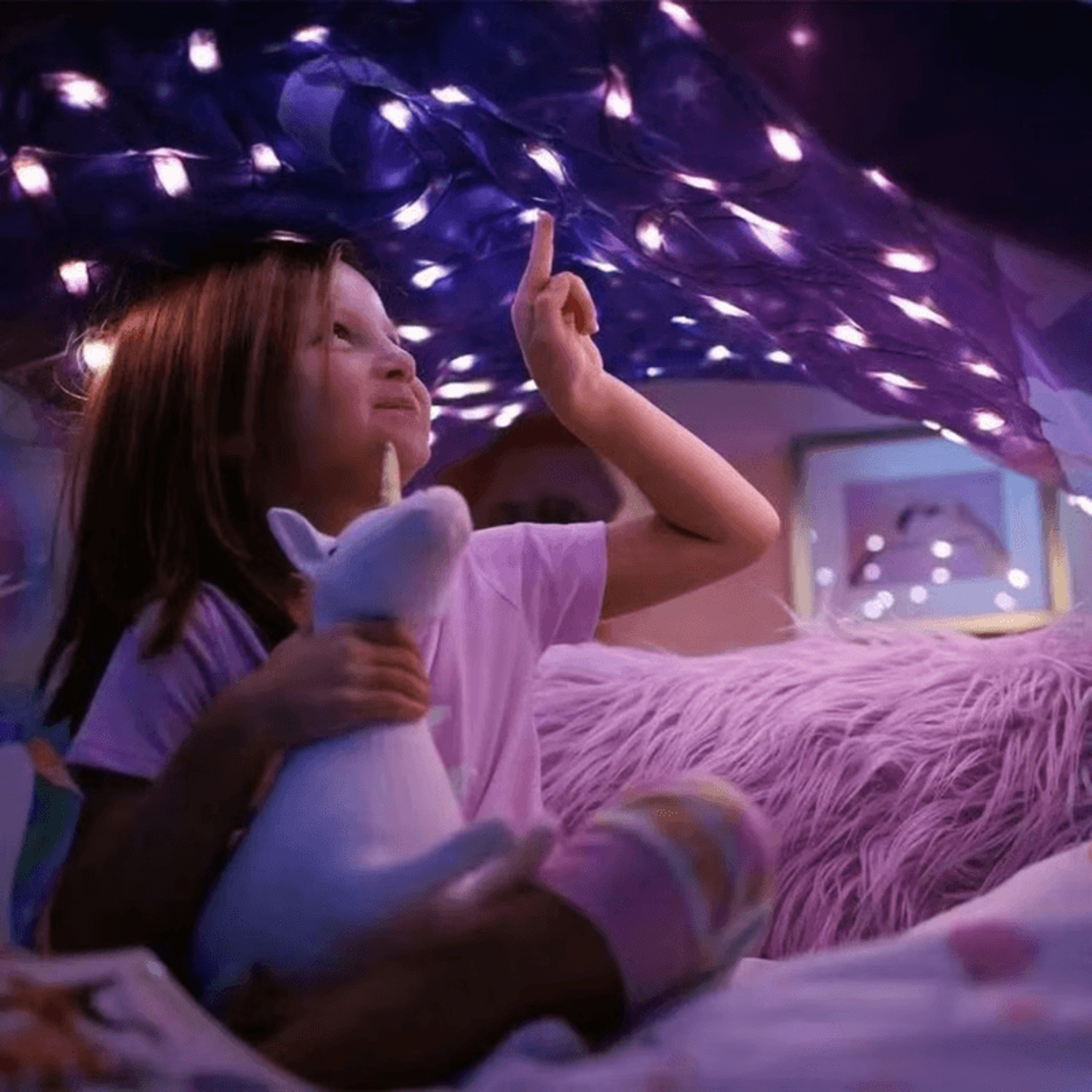 Kids privacy sleep tent with lights