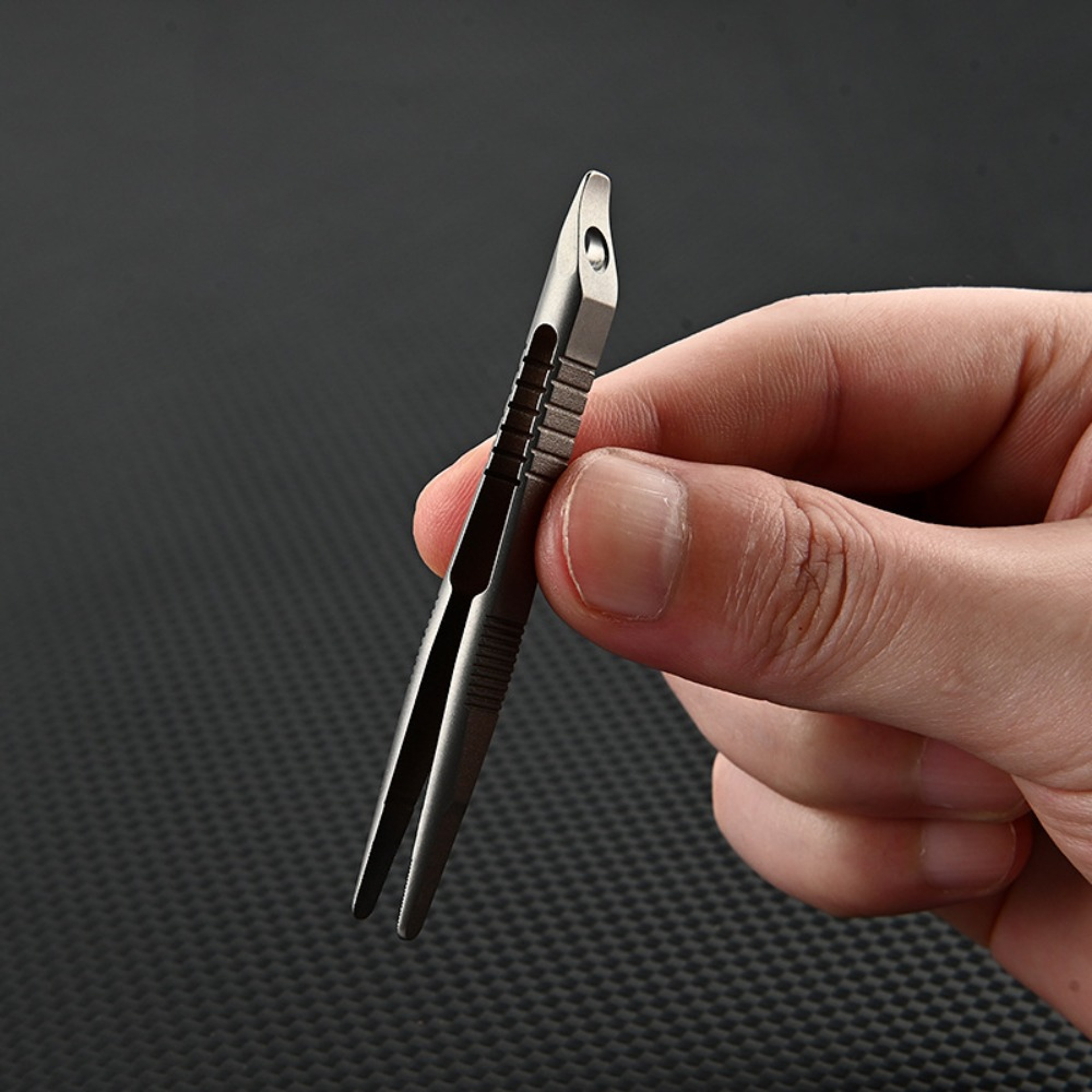 Machining Keychain Tweezers, Titanium Steel Corkscrew, Multifunction Keychain Pendant Tool – view 10