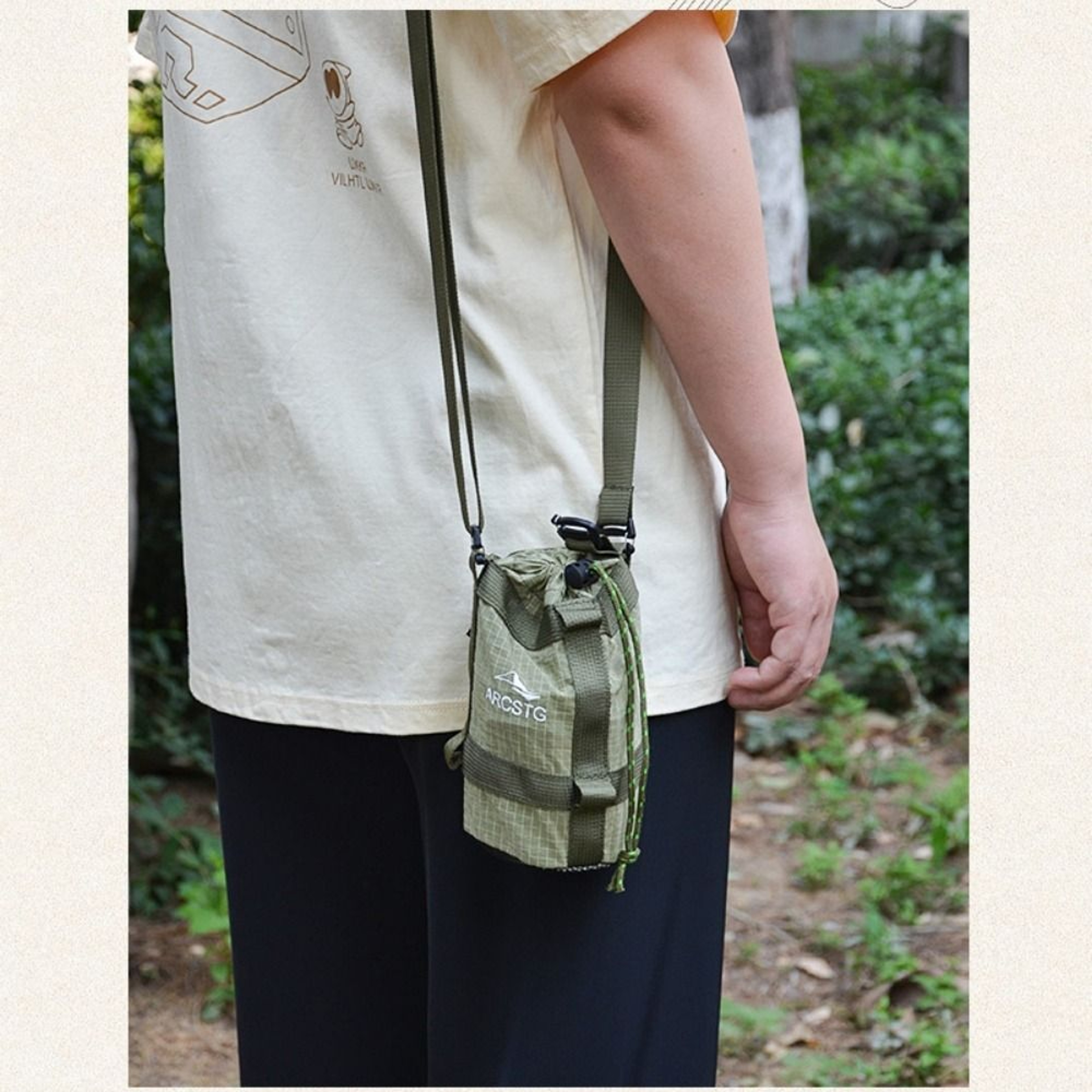 Outdoor Sports Hanging Bag, High Quality Multi Functional Water Bottle Bag, Colors Hiking Accessory Bag – view 2