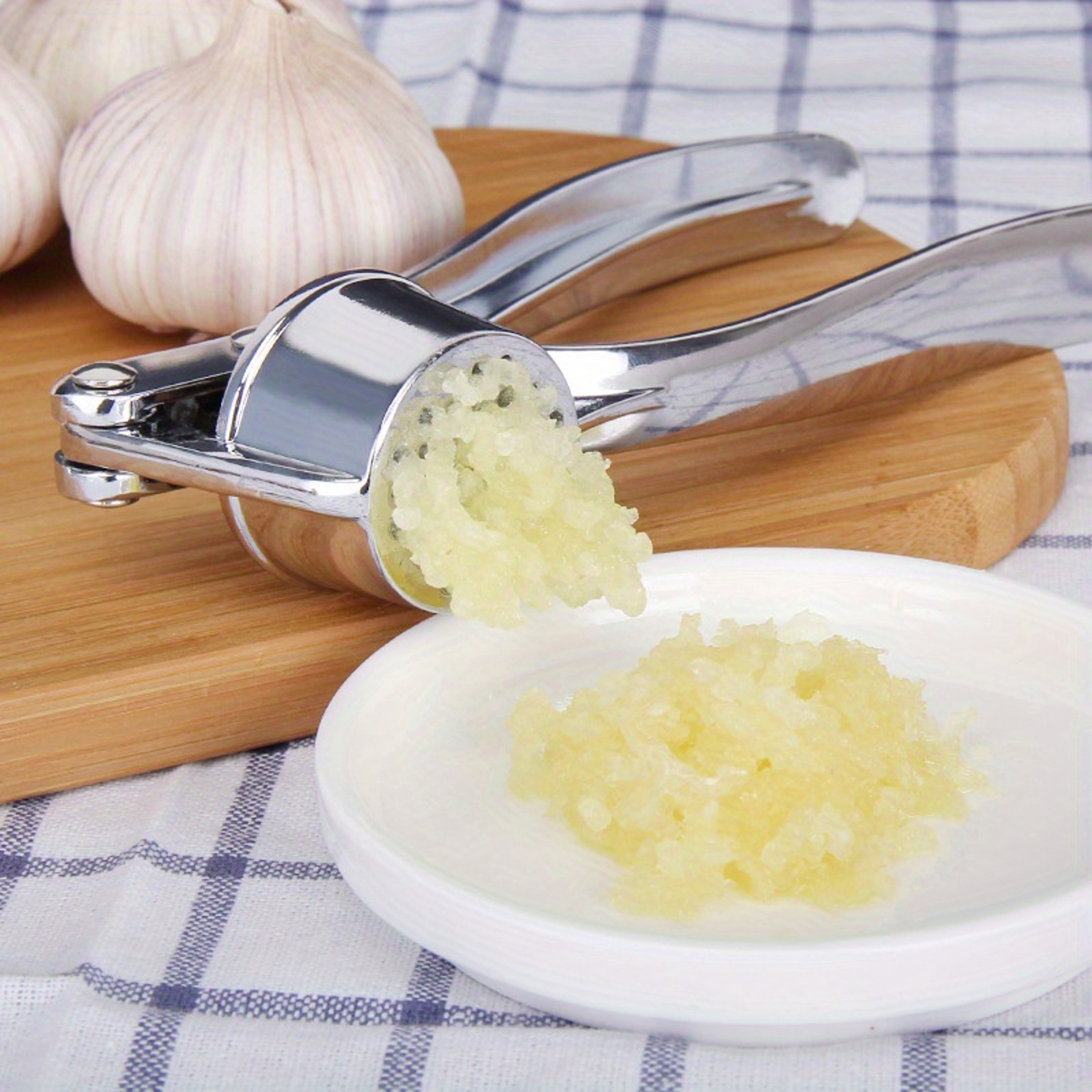 Heavy Duty Mincer for Ginger & Nuts, Professional Stainless Steel Garlic Press, Effortless Squeeze – view 2