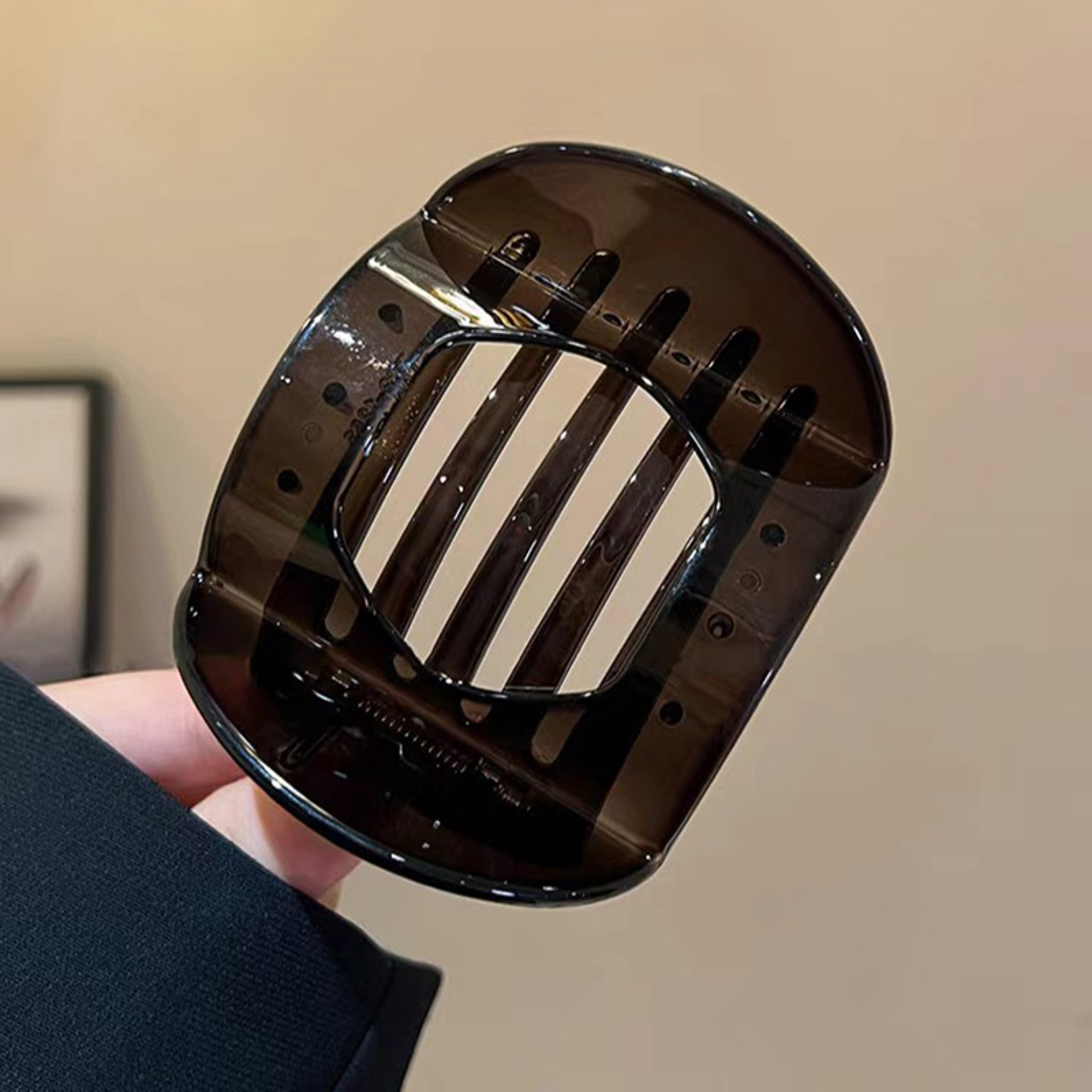 Leopard Print Acetic Acid Hair Clip  Stylish Spring Spoon Clip for Women, Simple and Elegant Headpiece Accessory – view 9