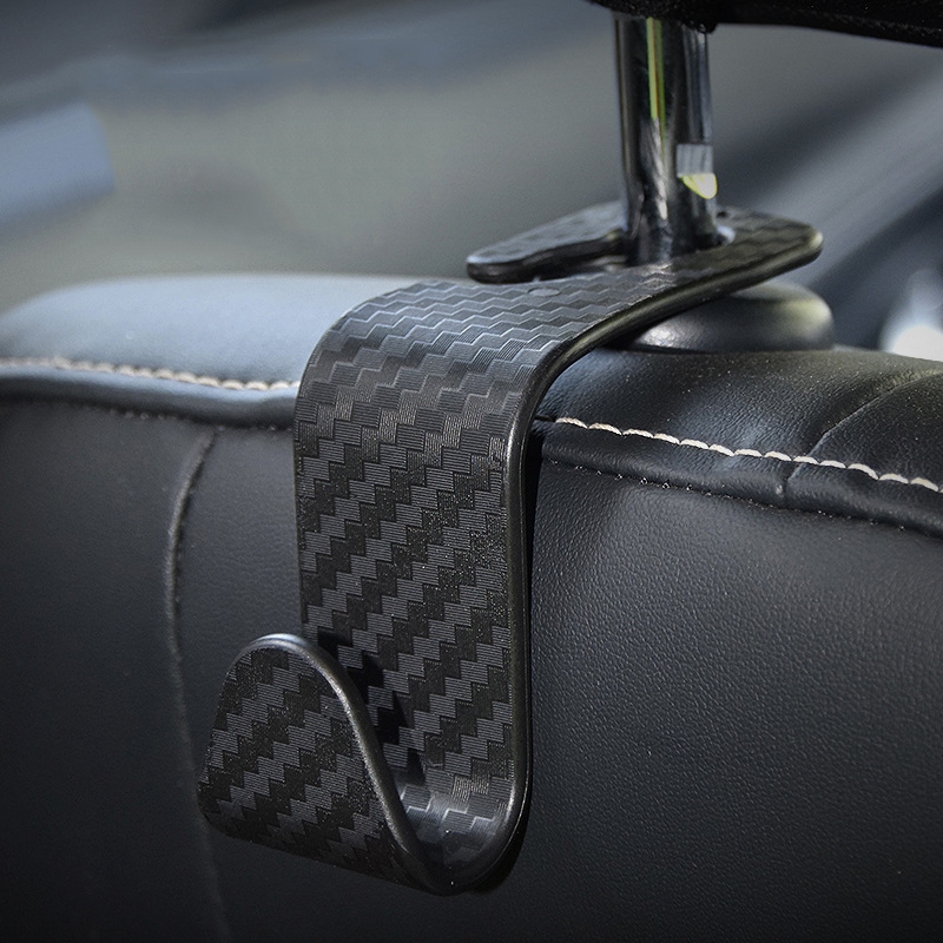 Carbon Fibre Headrest Hook For Car  Auto Back Seat Organizer Handbag Holder  Clothes Bracket 2