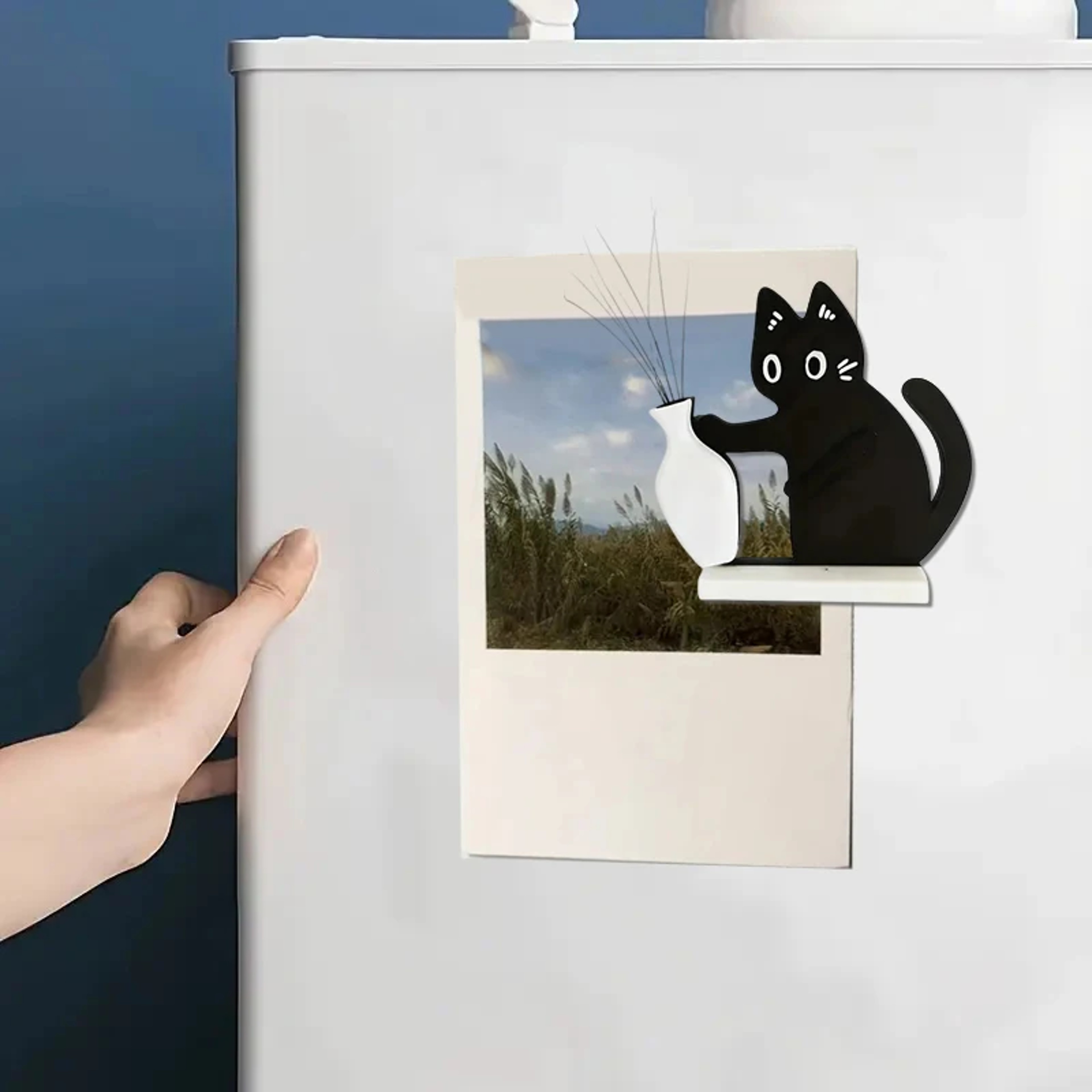 Fridge Magnet Black Cat Pushing Vase, Cat Whisker Memorial Box, Home Office Decor for Gift – view 4