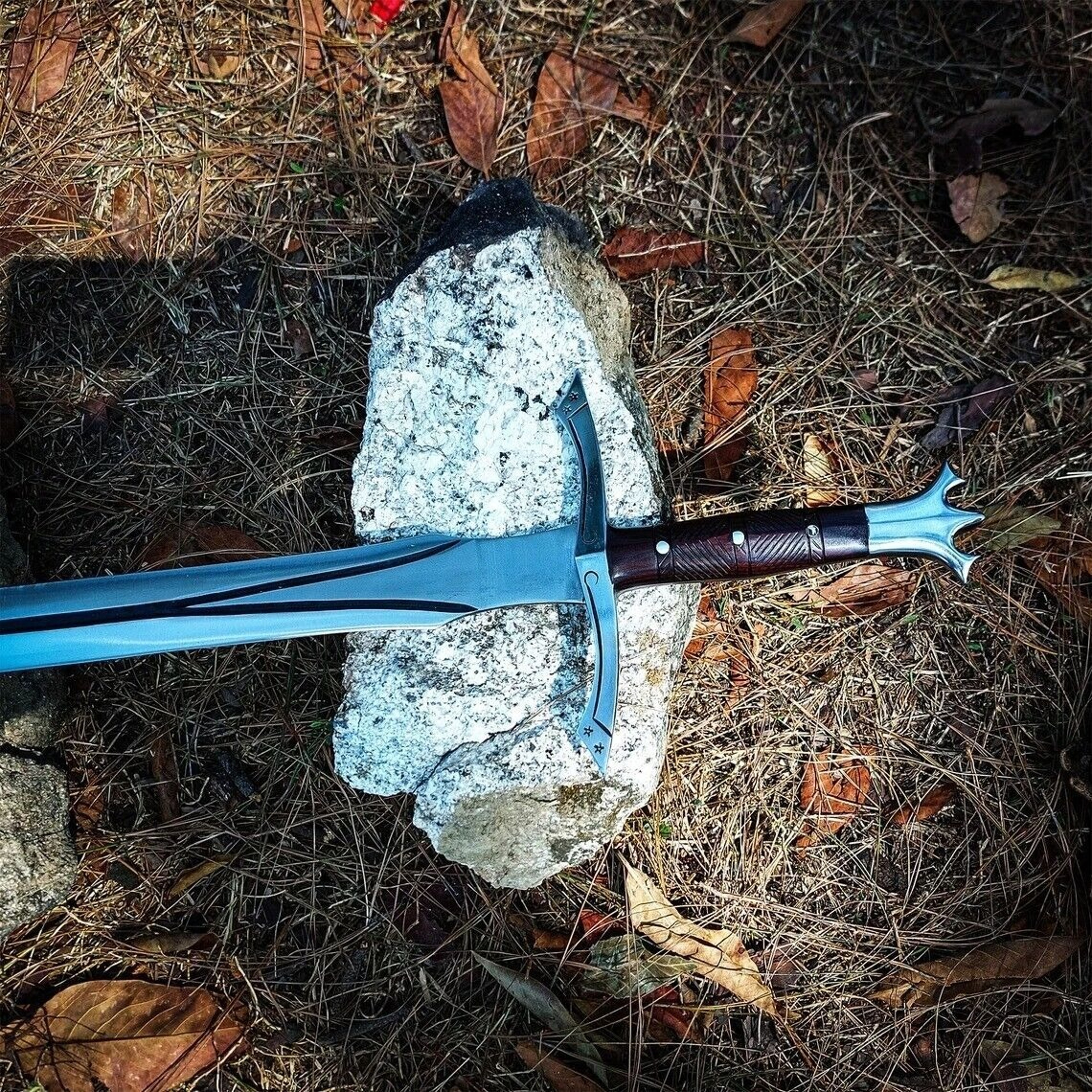 Toothpick Sword Handmade Viking Sword Full Tang Carbon Steel Hunting, Camping, Battle Ready Sword – view 5