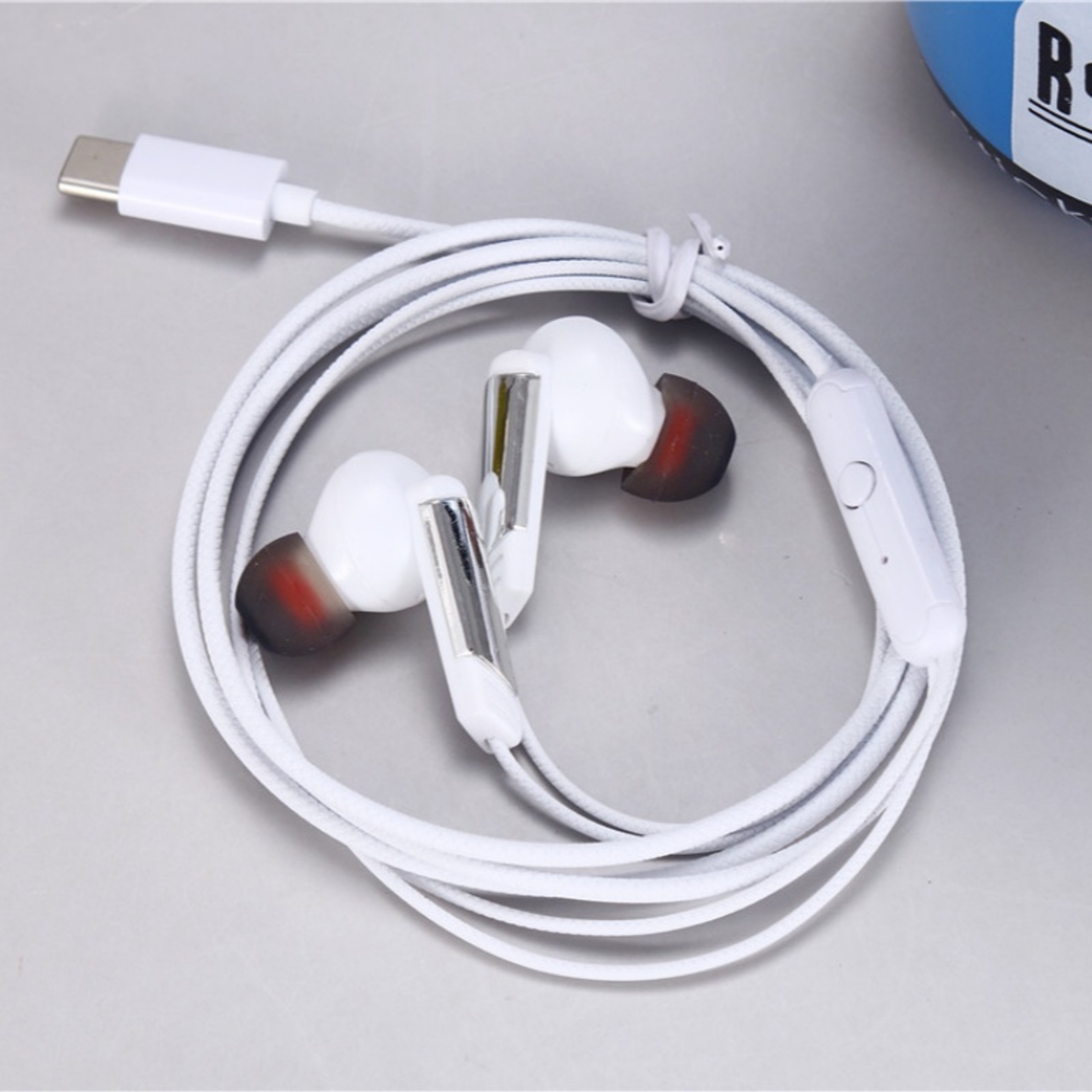 USB C Wired Earbuds With HD Mic Stereo In Ear Headphones For Music Gaming And Calls 2