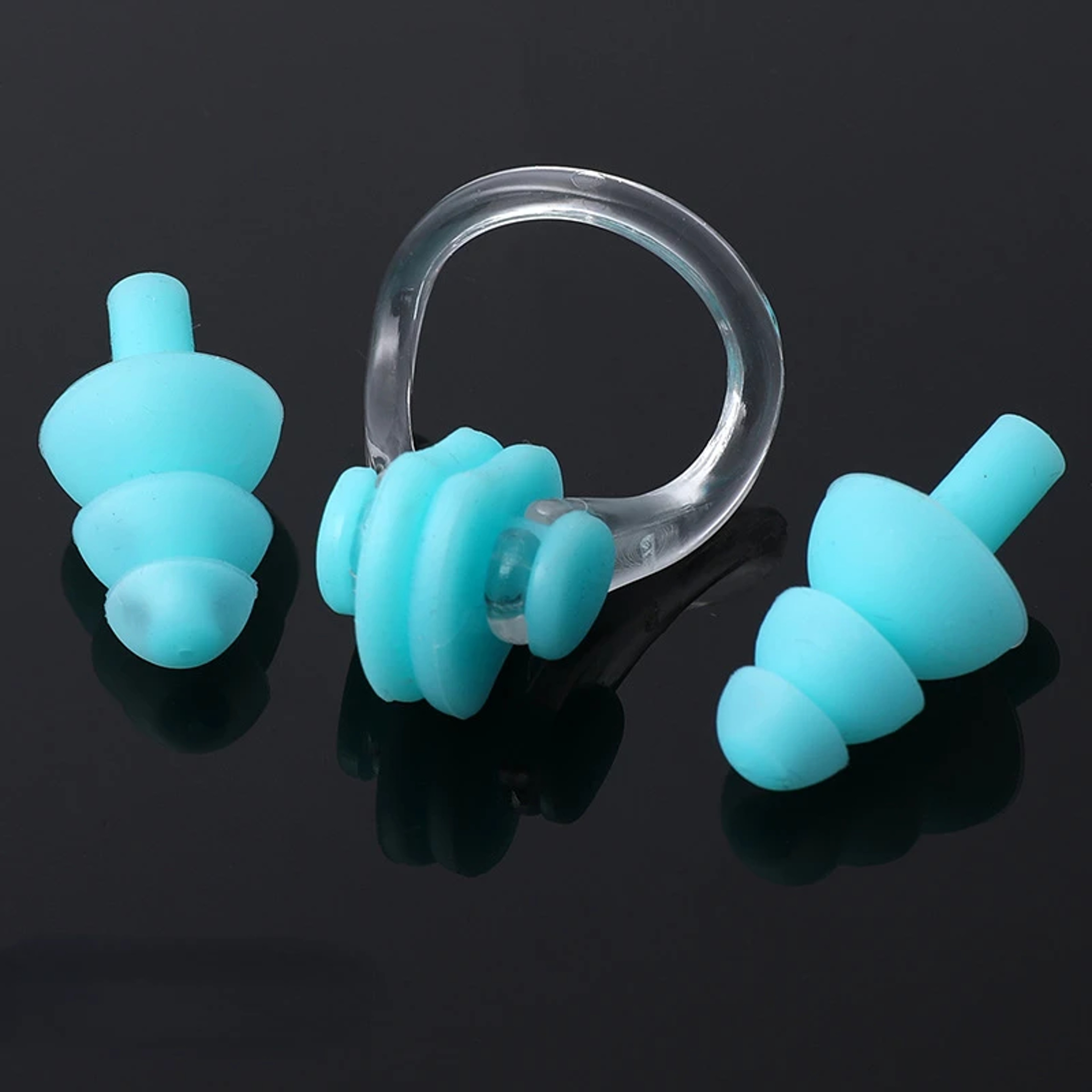 Soft Silicone Swimming Ear Plugs  Swimming Nose Clip Set With Storage Case 1
