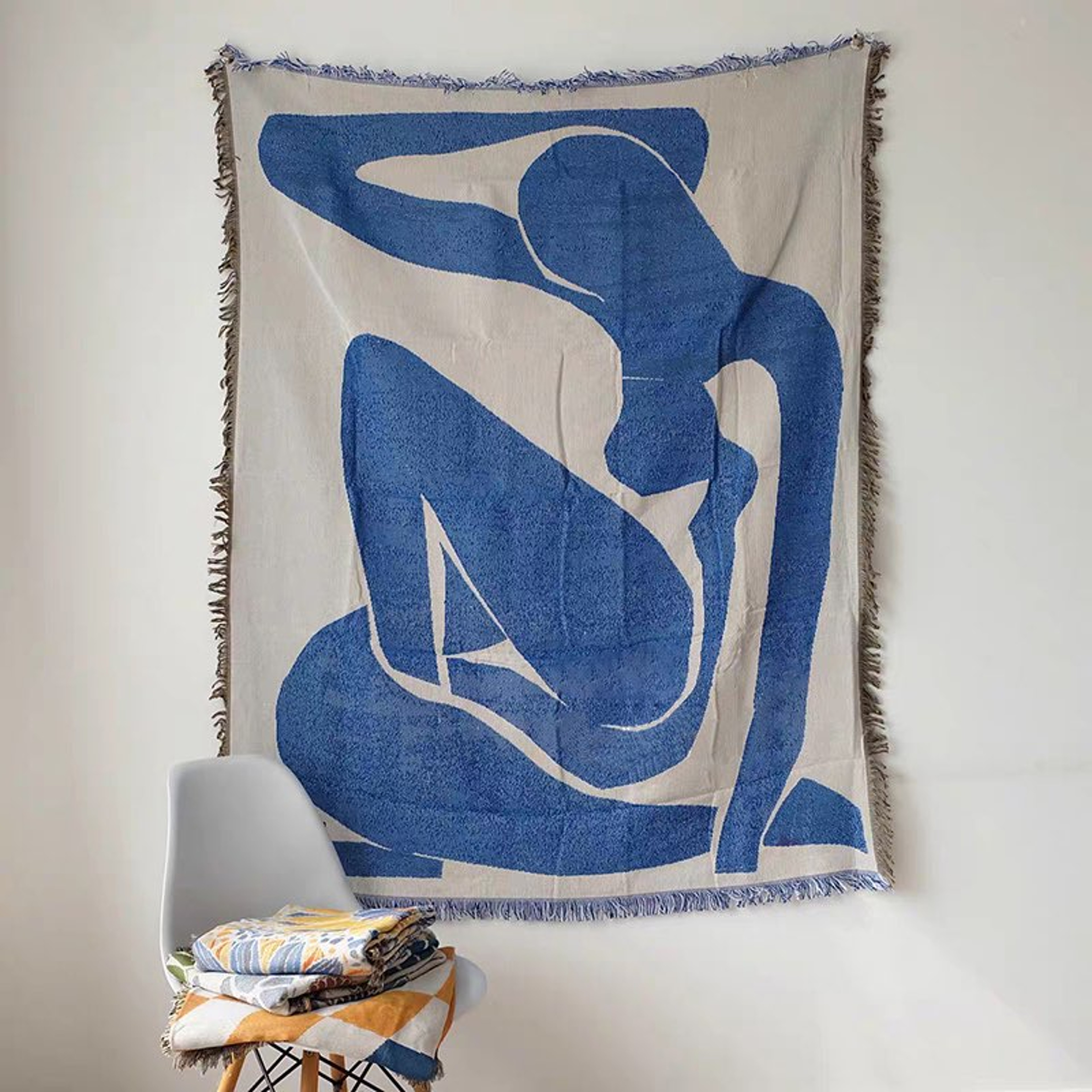 Abstract Geometric Throw Blanket with Tassels Cozy Knitted Sofa, Bed & Picnic Blanket – view 1