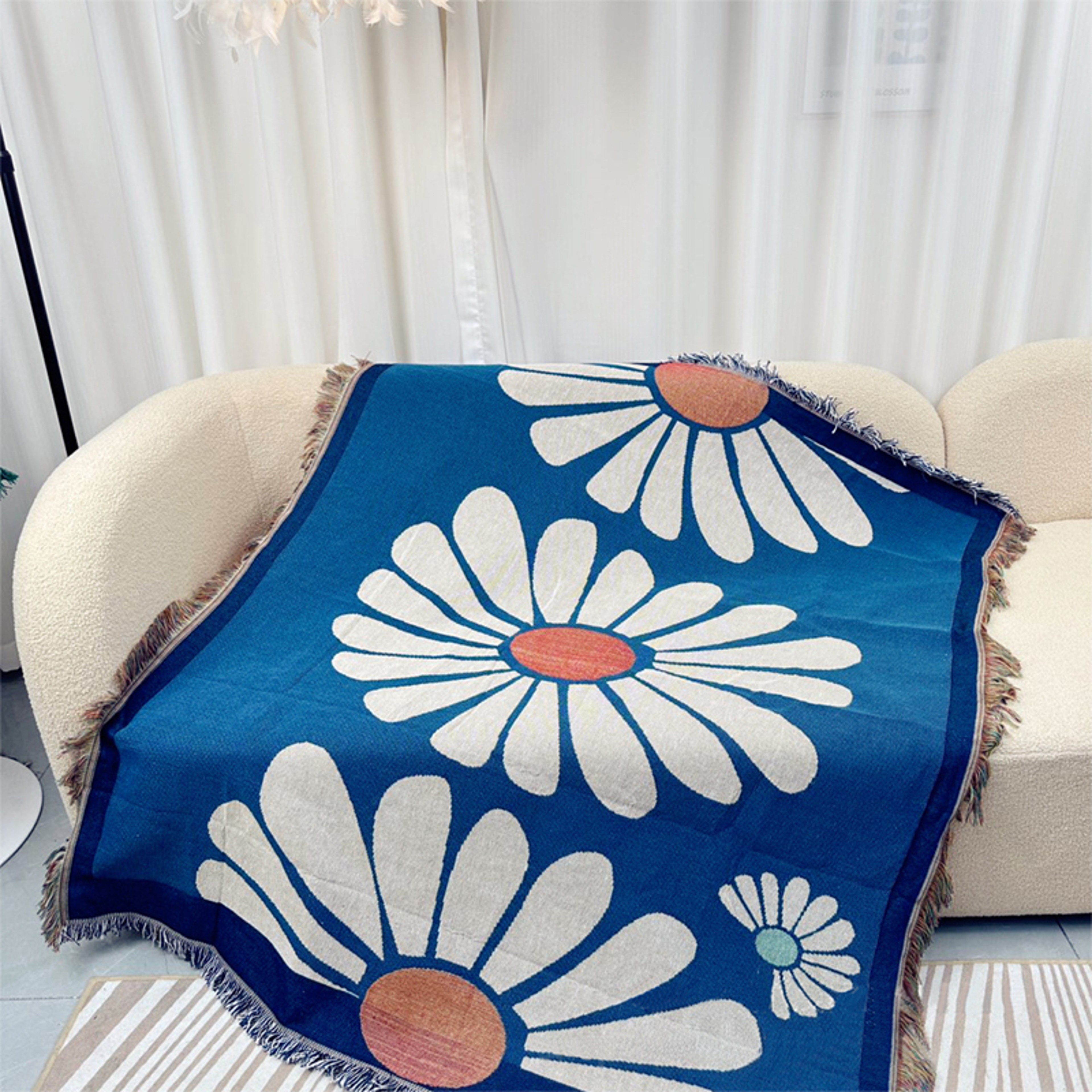 Abstract Geometric Throw Blanket with Tassels Cozy Knitted Sofa, Bed & Picnic Blanket – view 7