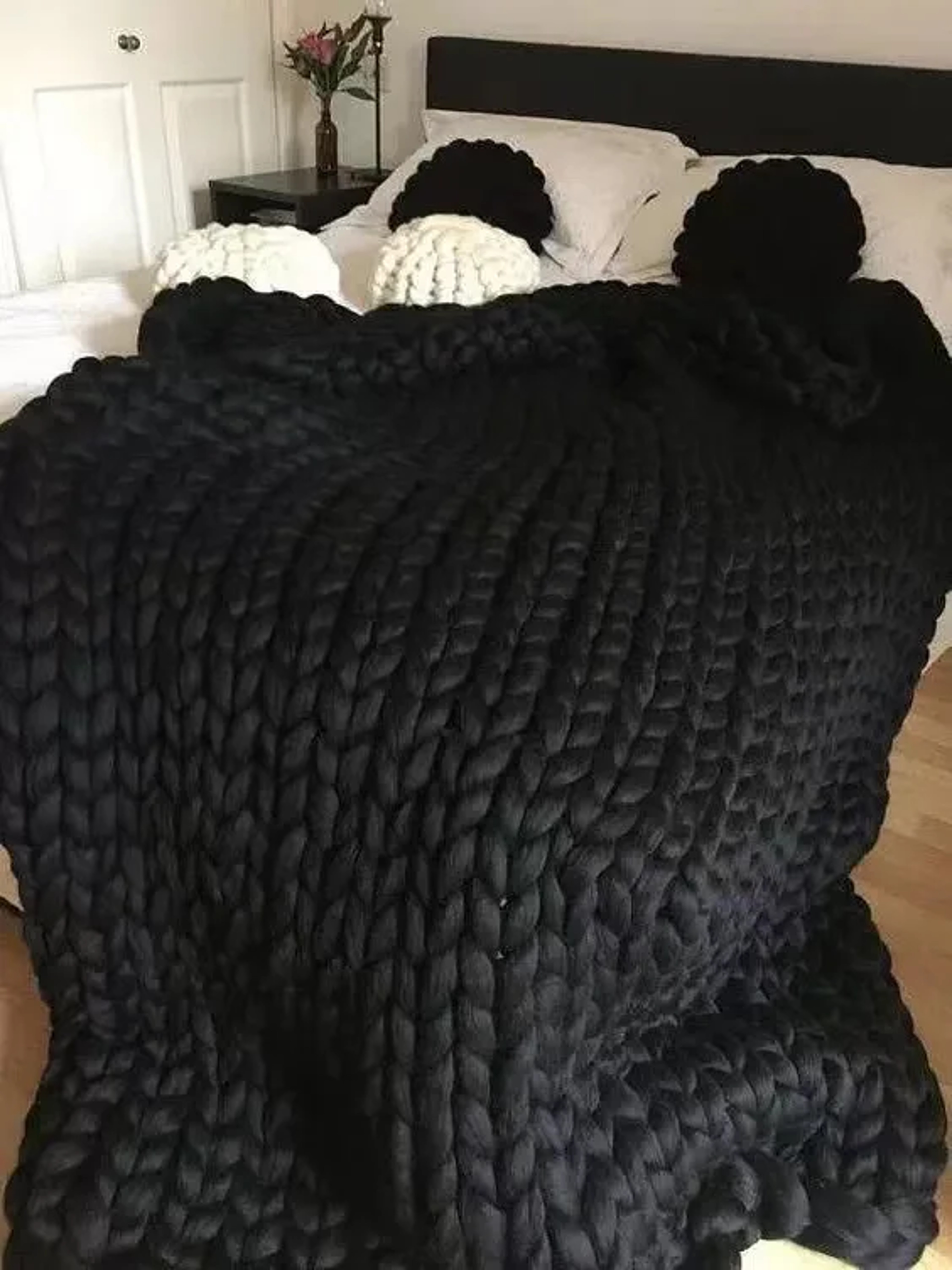 Chunky Knit Blanket Handmade Chenille Throw Blanket For Couch Bed  Cozy Home Decor 3