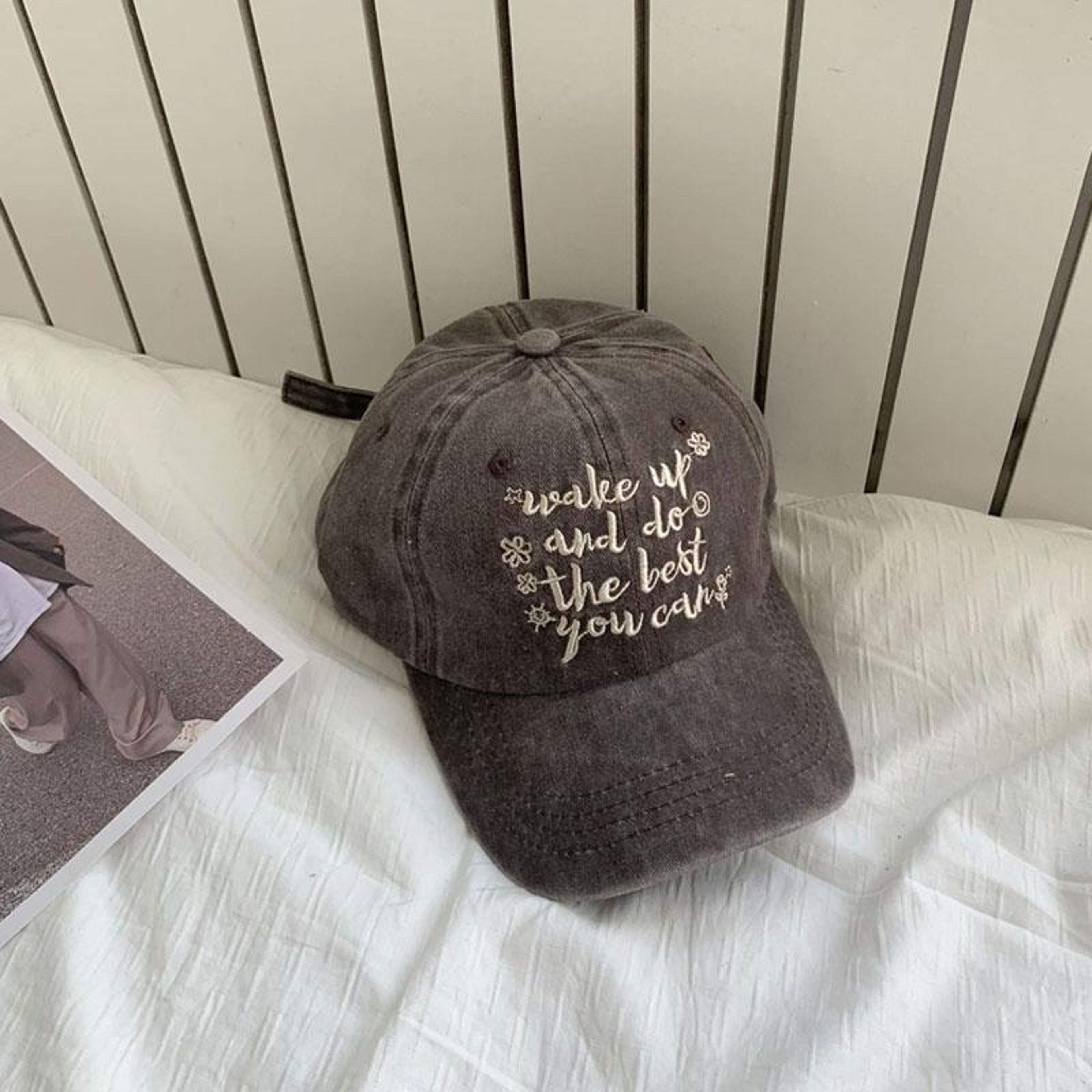 Retro Embroidered Baseball Cap for Men and Women with Curved Brim – view 8