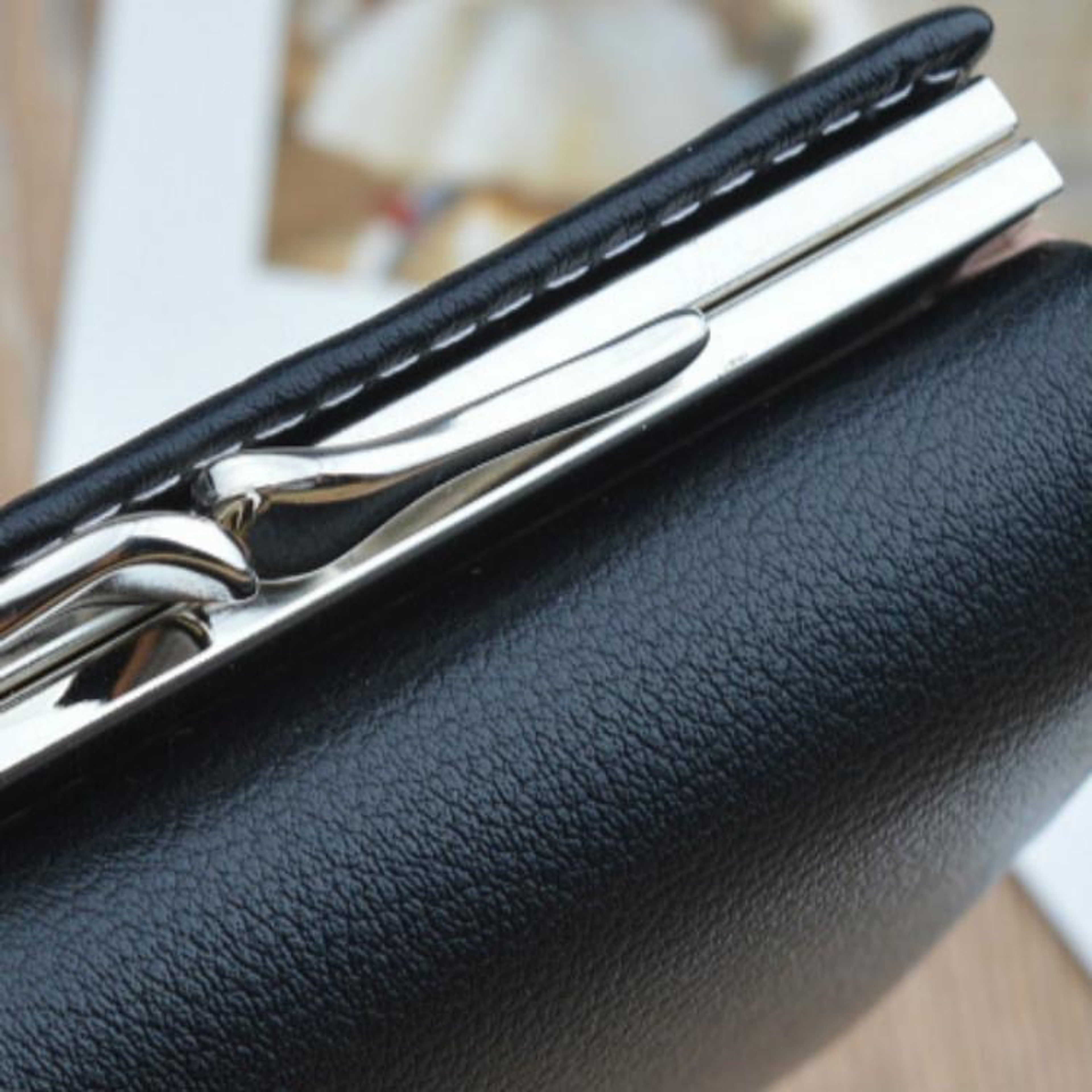 Womens Mini Vintage Floral Trifold Wallet with Coin Purse and Card Slots – view 13