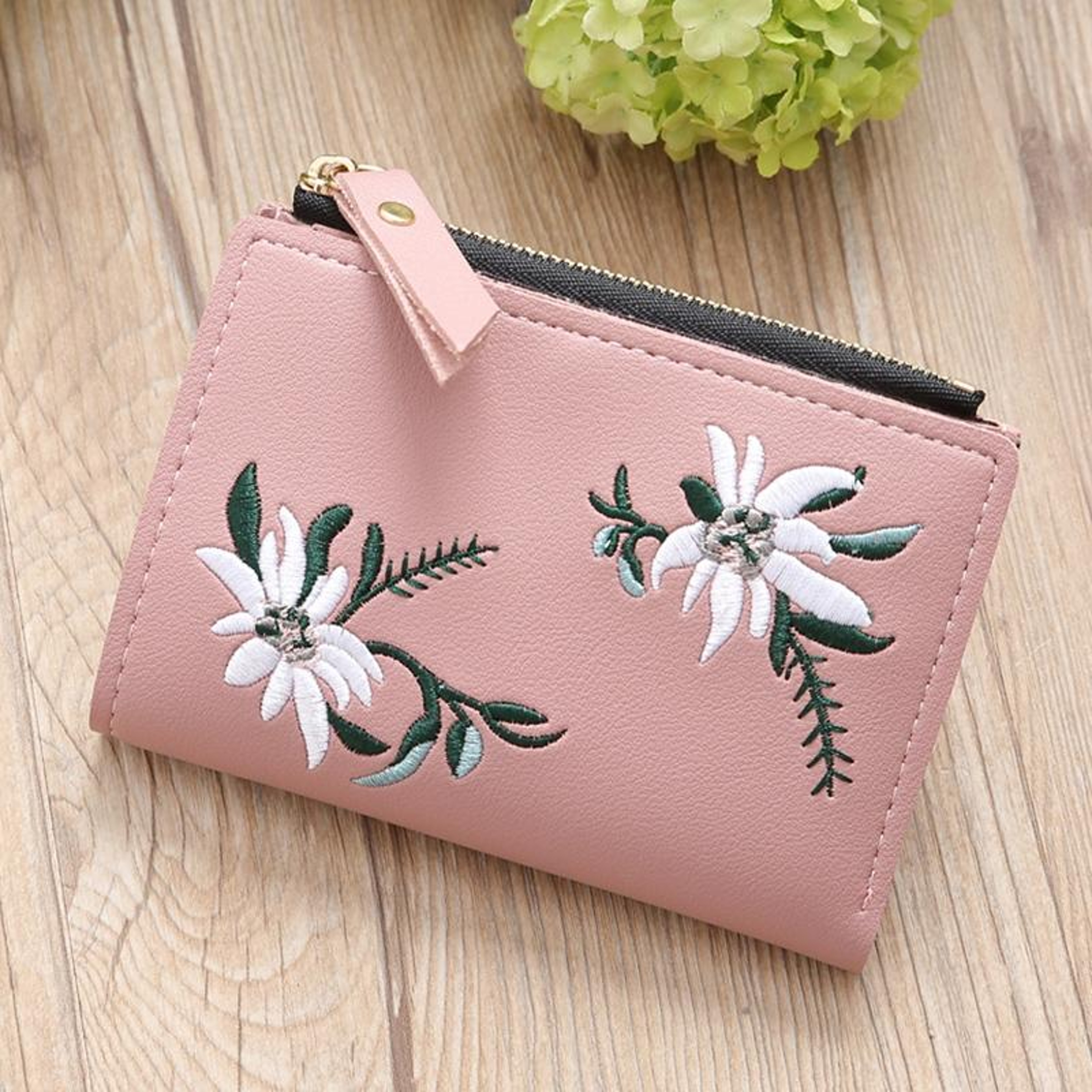 Womens Floral Embroidered PU Leather Short Wallet with Zipper and Card Holder – view 9