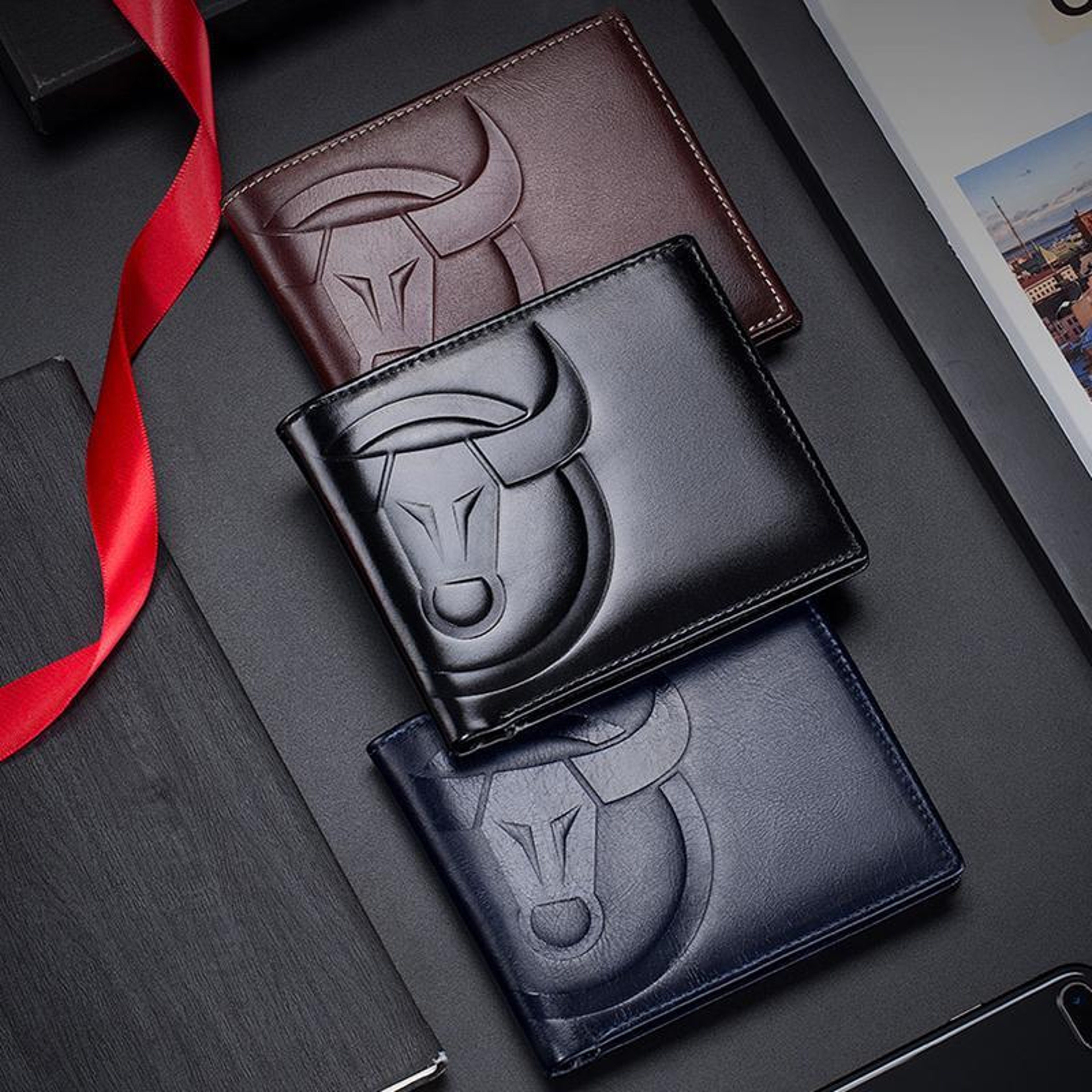 RFID Blocking Cowhide Leather Wallet With Multiple Card Slots 7