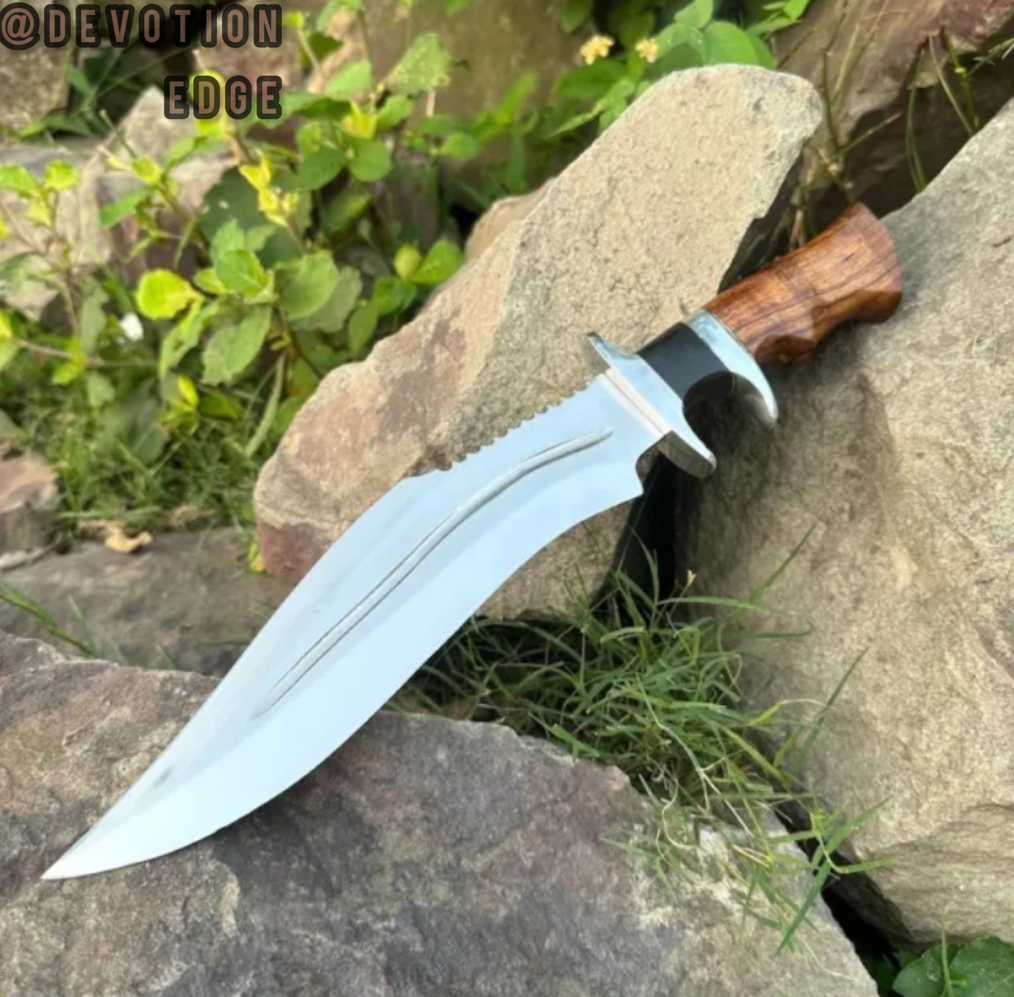 Handmade D2 Steel Survival Bowie Knife, Hunting Knife, Predator Knife, Camping knife, with leather sheath – view 1