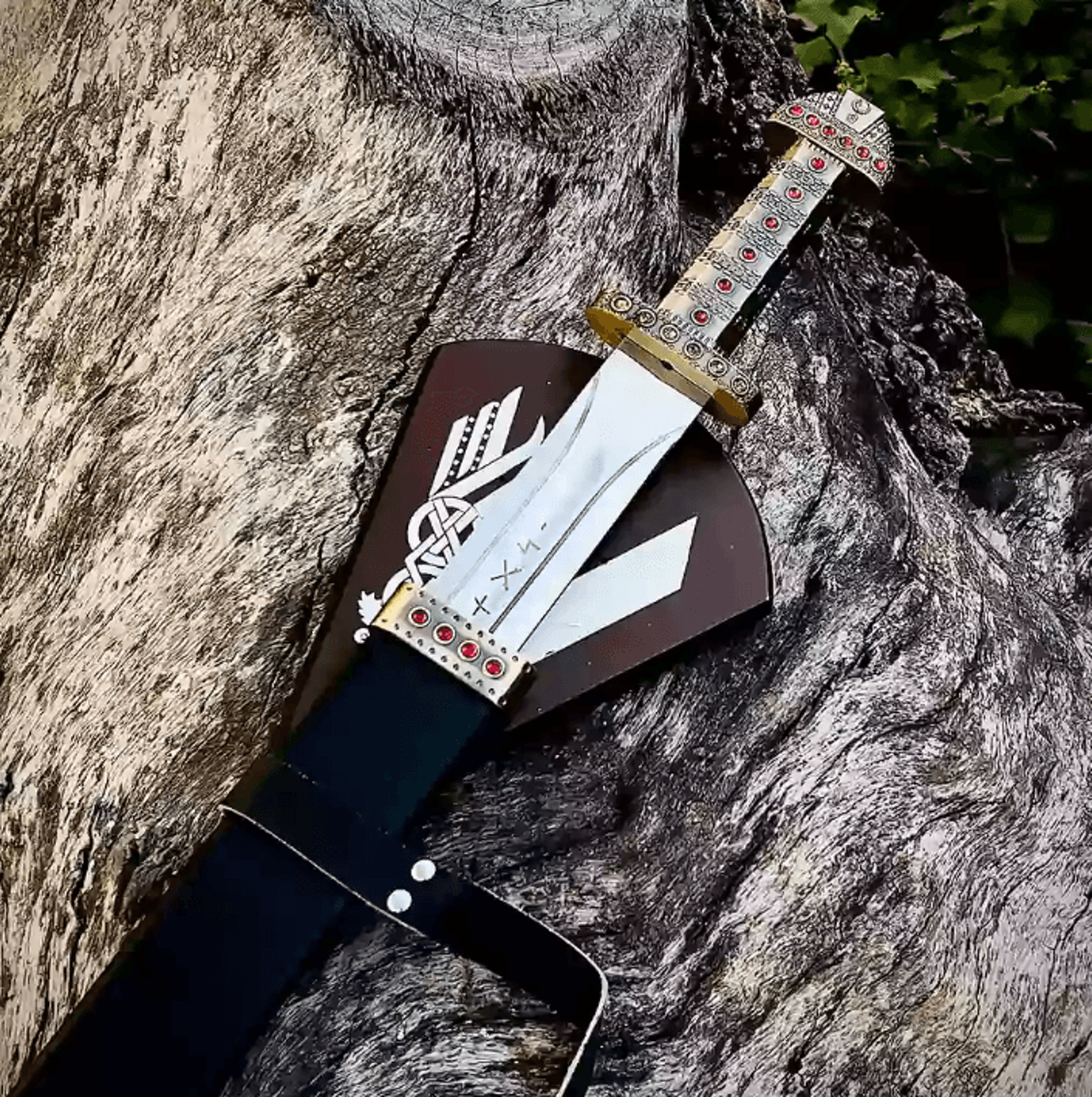 Vikings King Ragnar Lothbrok Sword Replica With Stainless Steel Blade  Scabbard For Display  Collec 1