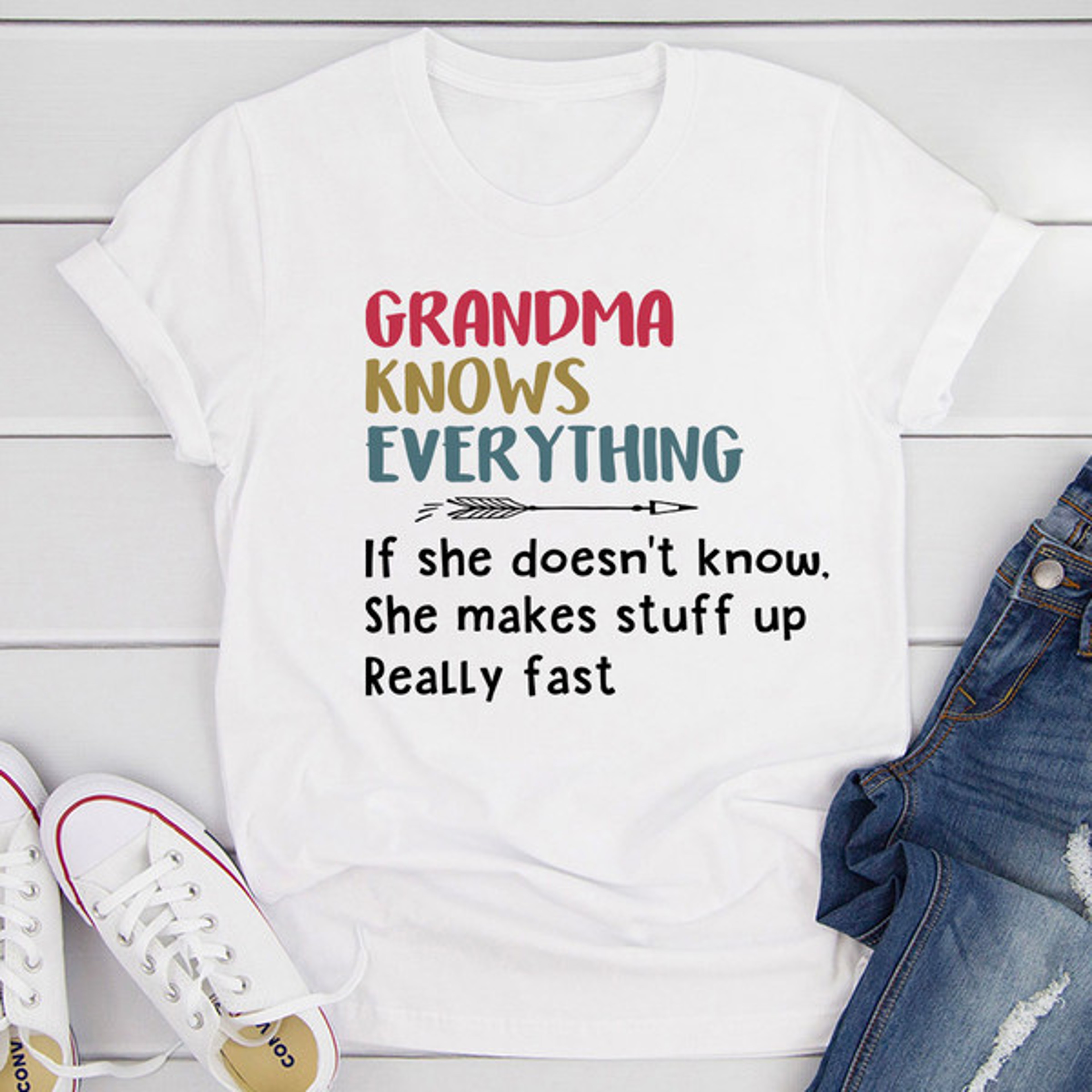 Grandma Knows Everything T-Shirt – view 2