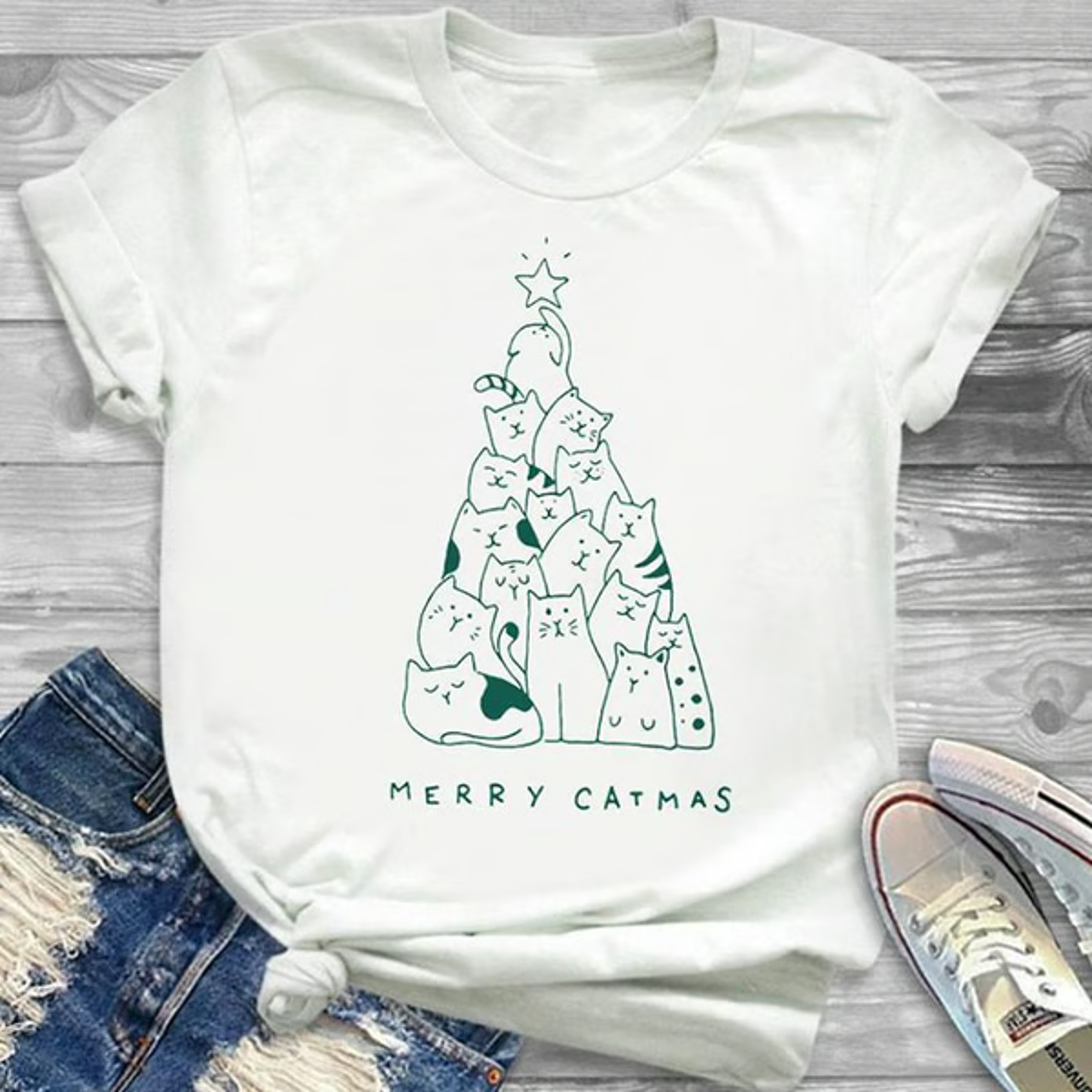 Merry Catmas T-Shirt – view 3