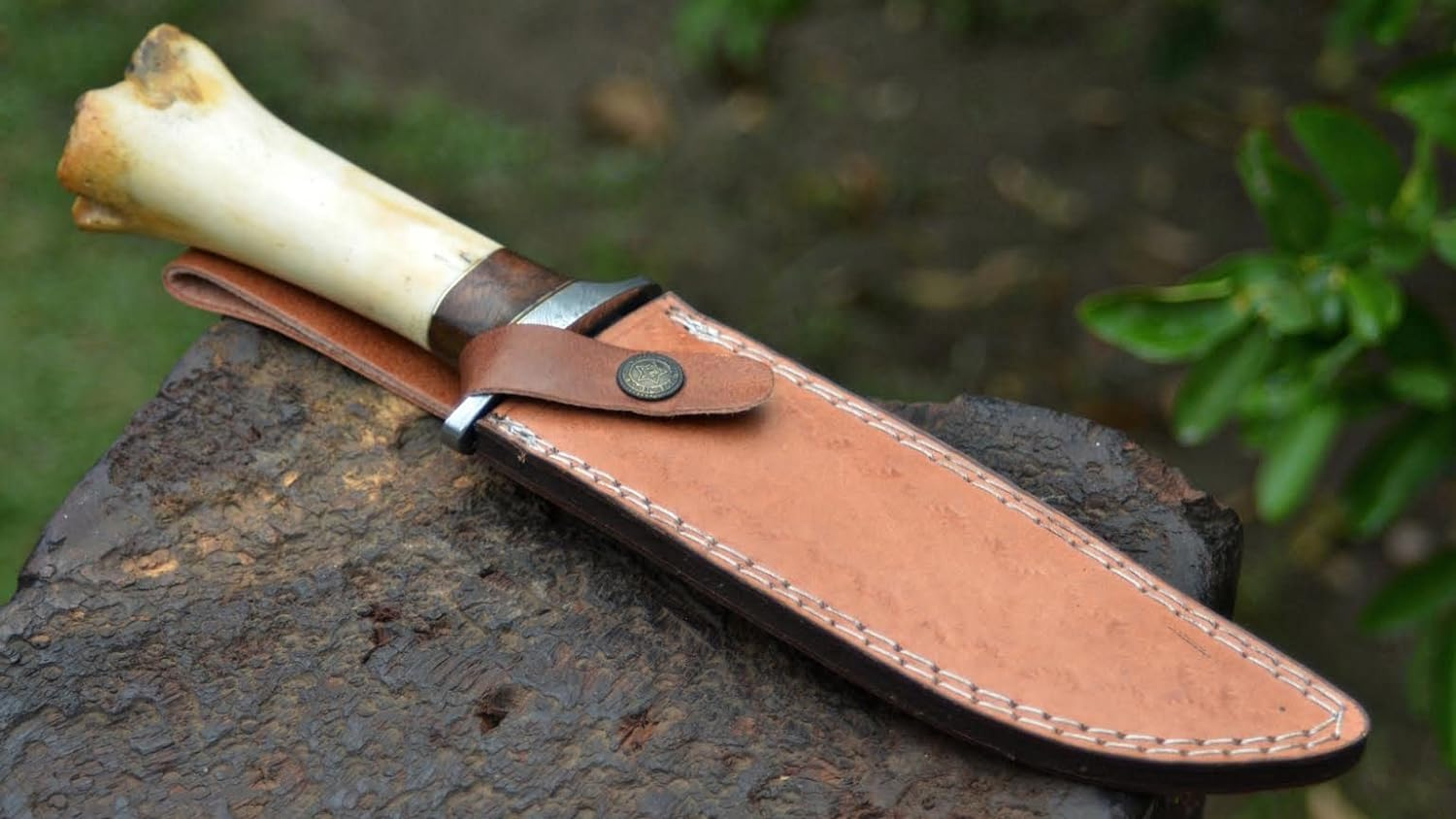 12 Inches Bowie knife Handmade Damascus Steel Hunting Knife Bone & Rose Wood Handle outdoor camping viking – view 5