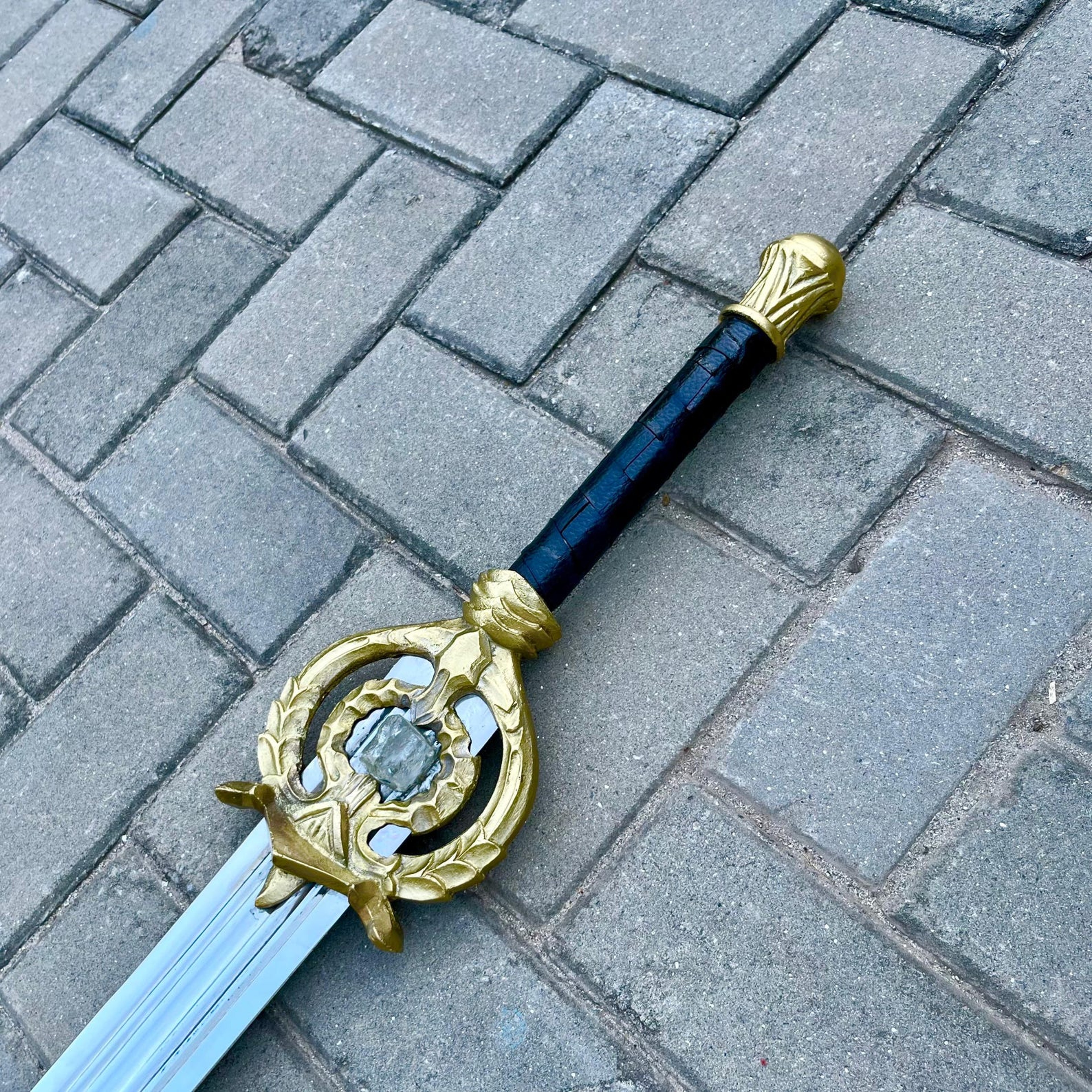Handcrafted Skyrim Dawnbreaker Replica Sword  HighQuality Cosplay Prop And Fantasy Collectibl 2