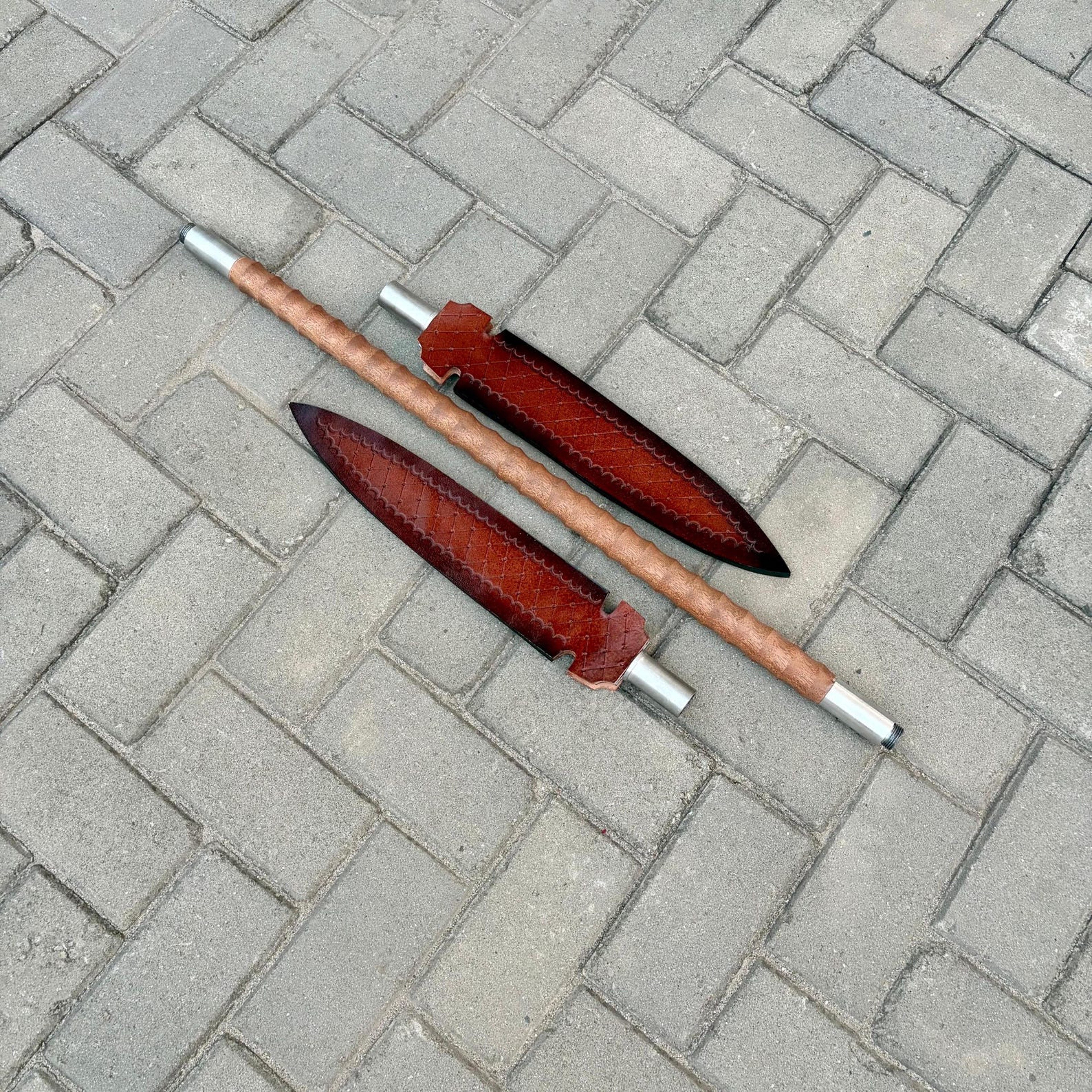 Authentic JapaneseStyle Naginata Double Blade Polearm Collectible For Cosplay And Fantasy Enth 1