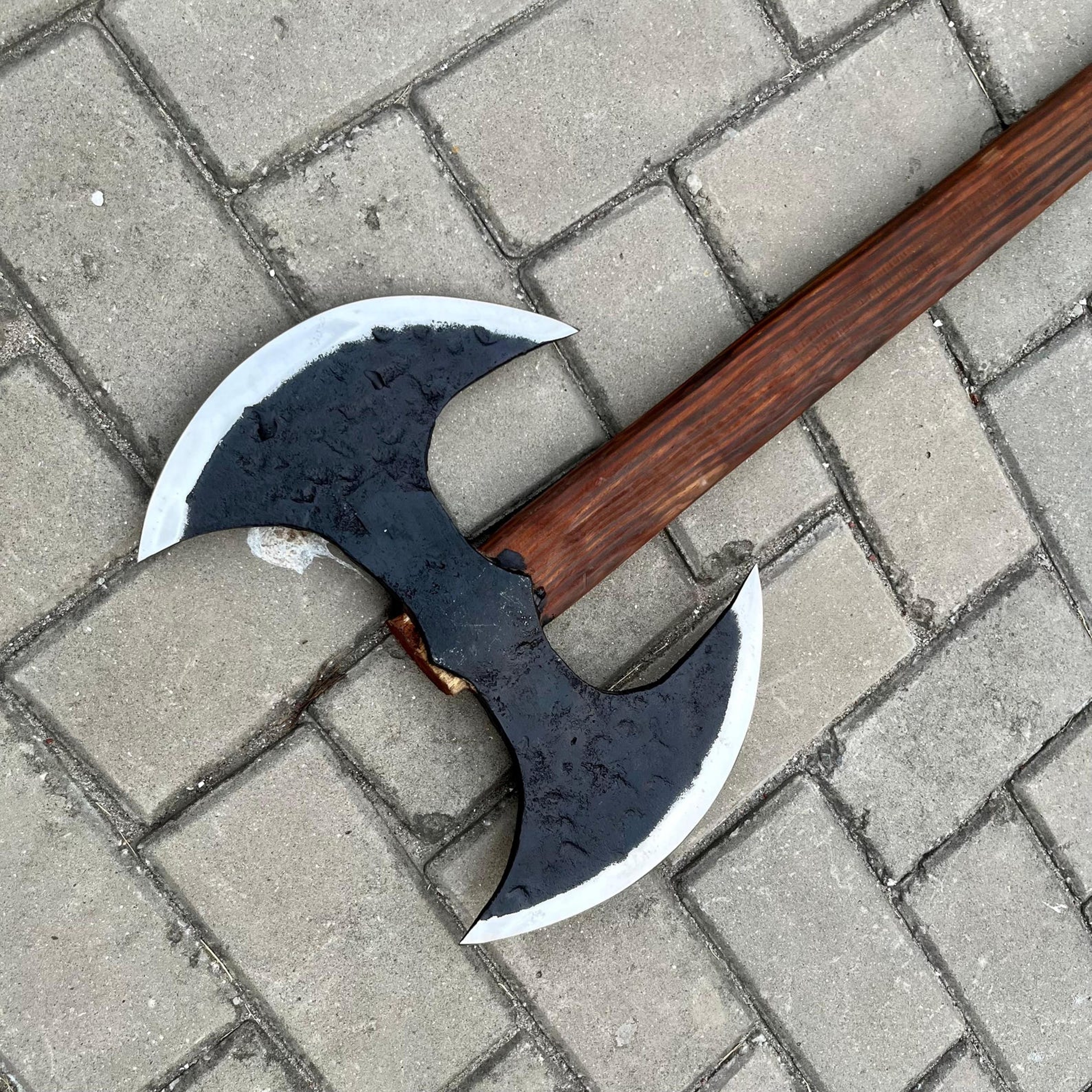 HandForged Double Headed Viking Axe  Carbon Steel Ash Wood  Unique Collectible For Cosplay A 2